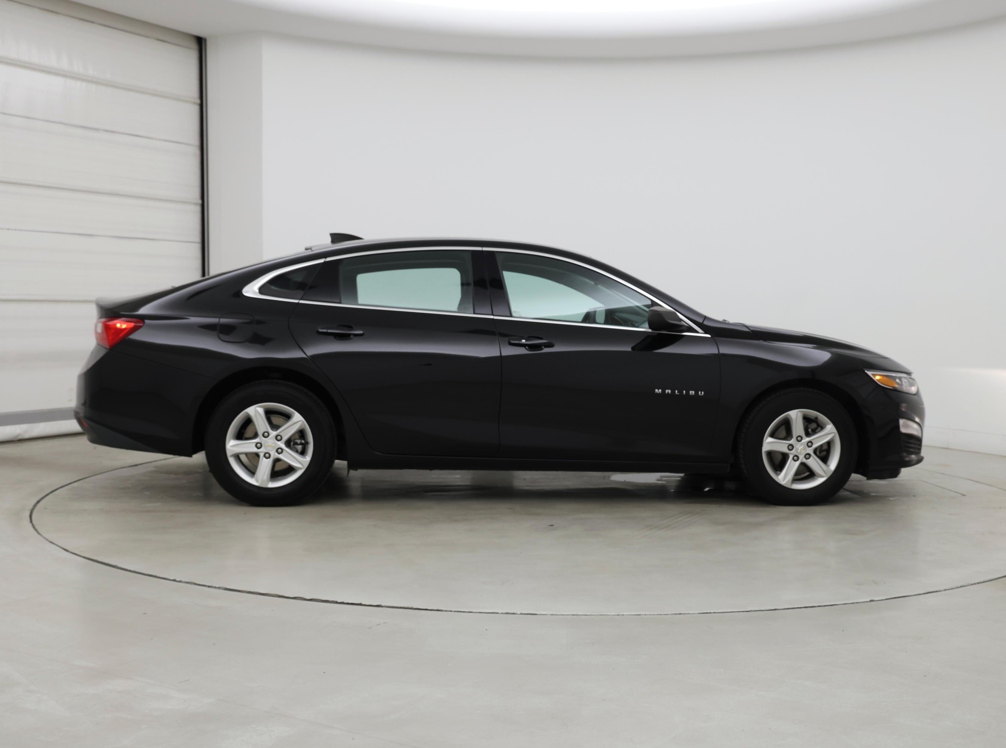 Thumbnail: 2023 Chevrolet Malibu - 7