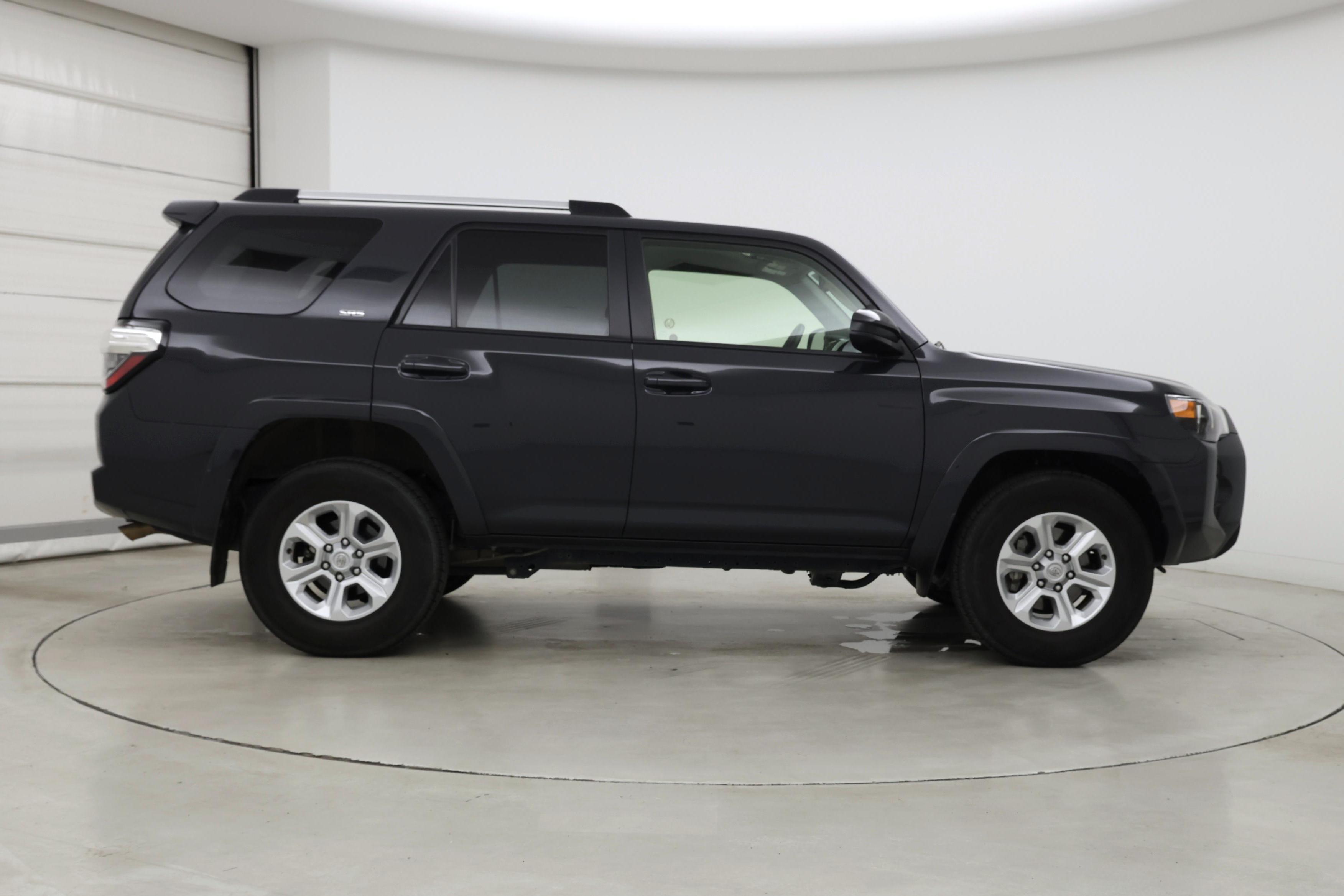 Thumbnail: 2024 Toyota 4Runner - 7