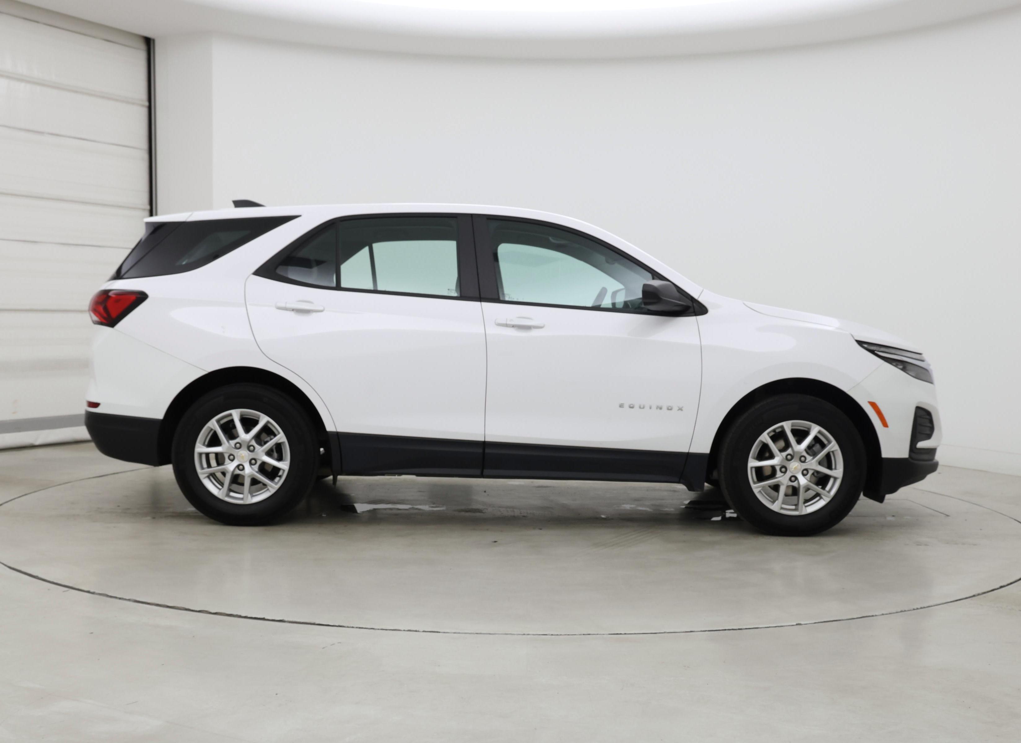 Thumbnail: 2023 Chevrolet Equinox - 7