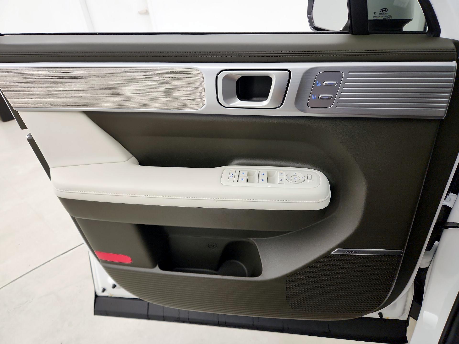 Thumbnail: 2024 Hyundai Santa Fe - 12