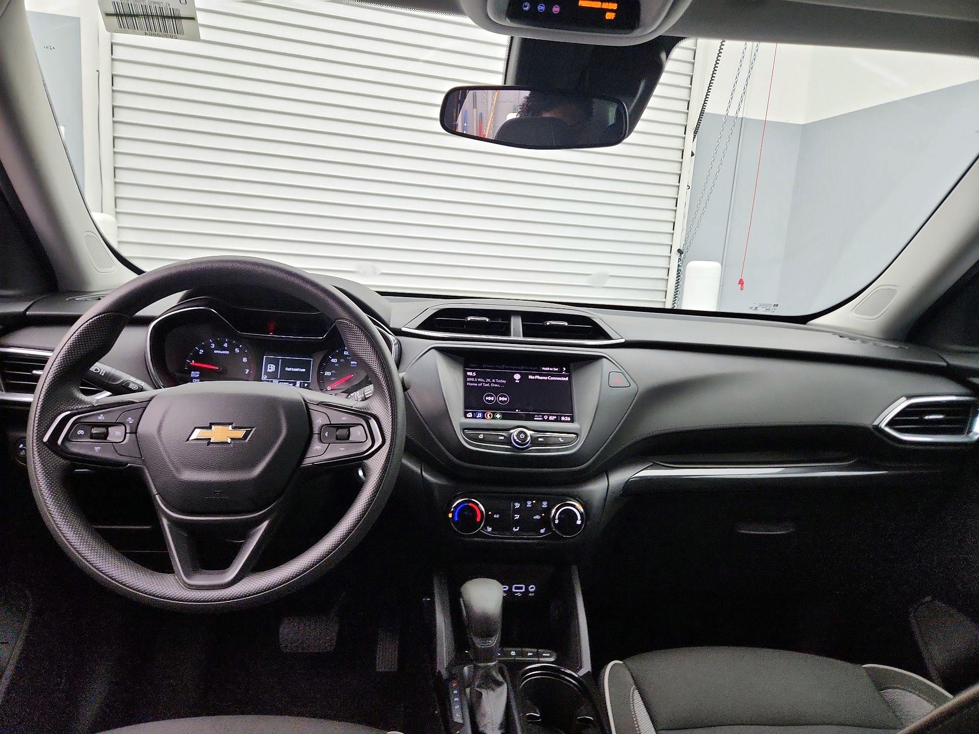 Thumbnail: 2023 Chevrolet TrailBlazer - 9