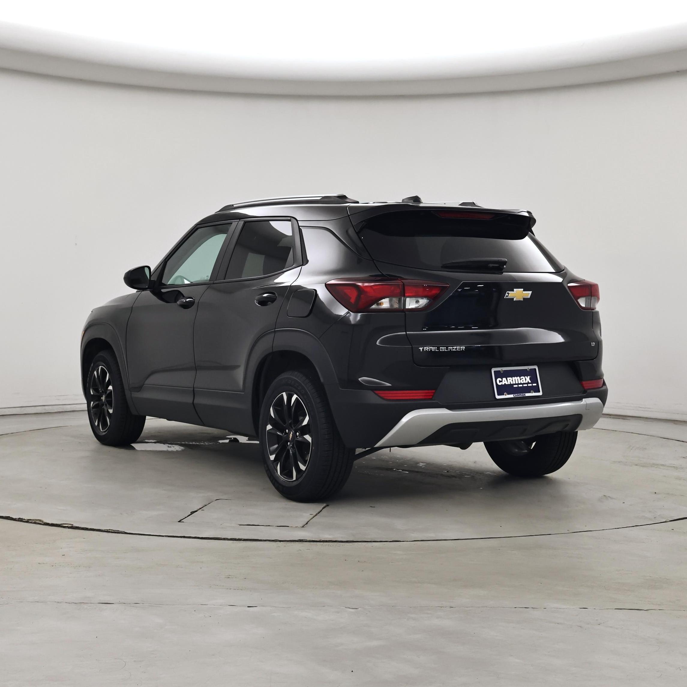 Thumbnail: 2023 Chevrolet TrailBlazer - 2