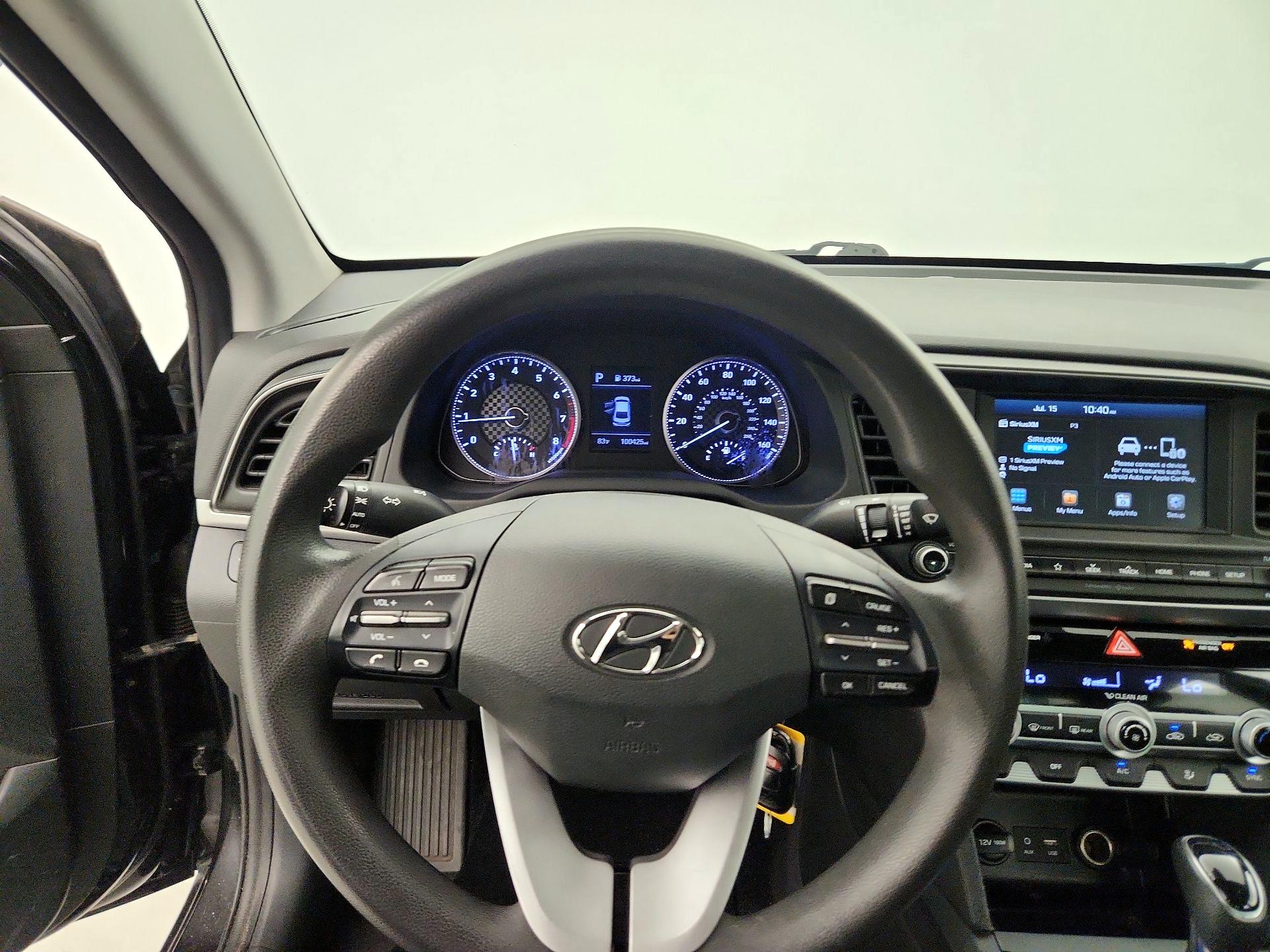 Thumbnail: 2020 Hyundai Elantra - 10