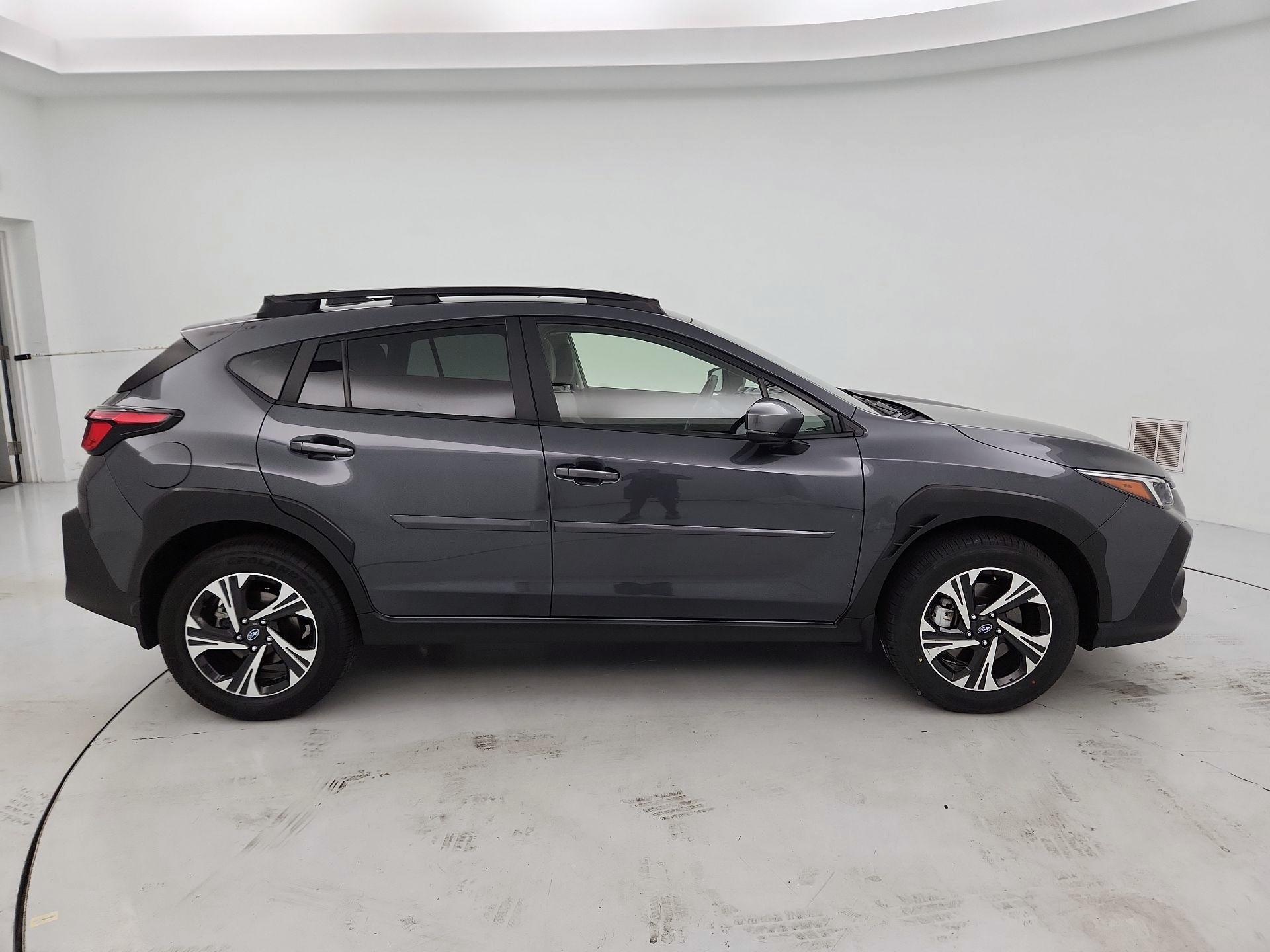 Thumbnail: 2024 Subaru Crosstrek - 4