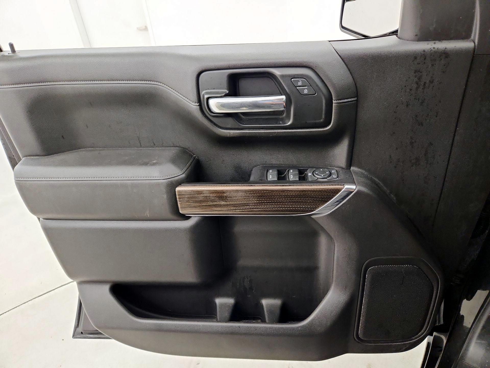 Thumbnail: 2019 Chevrolet Silverado 1500 - 12