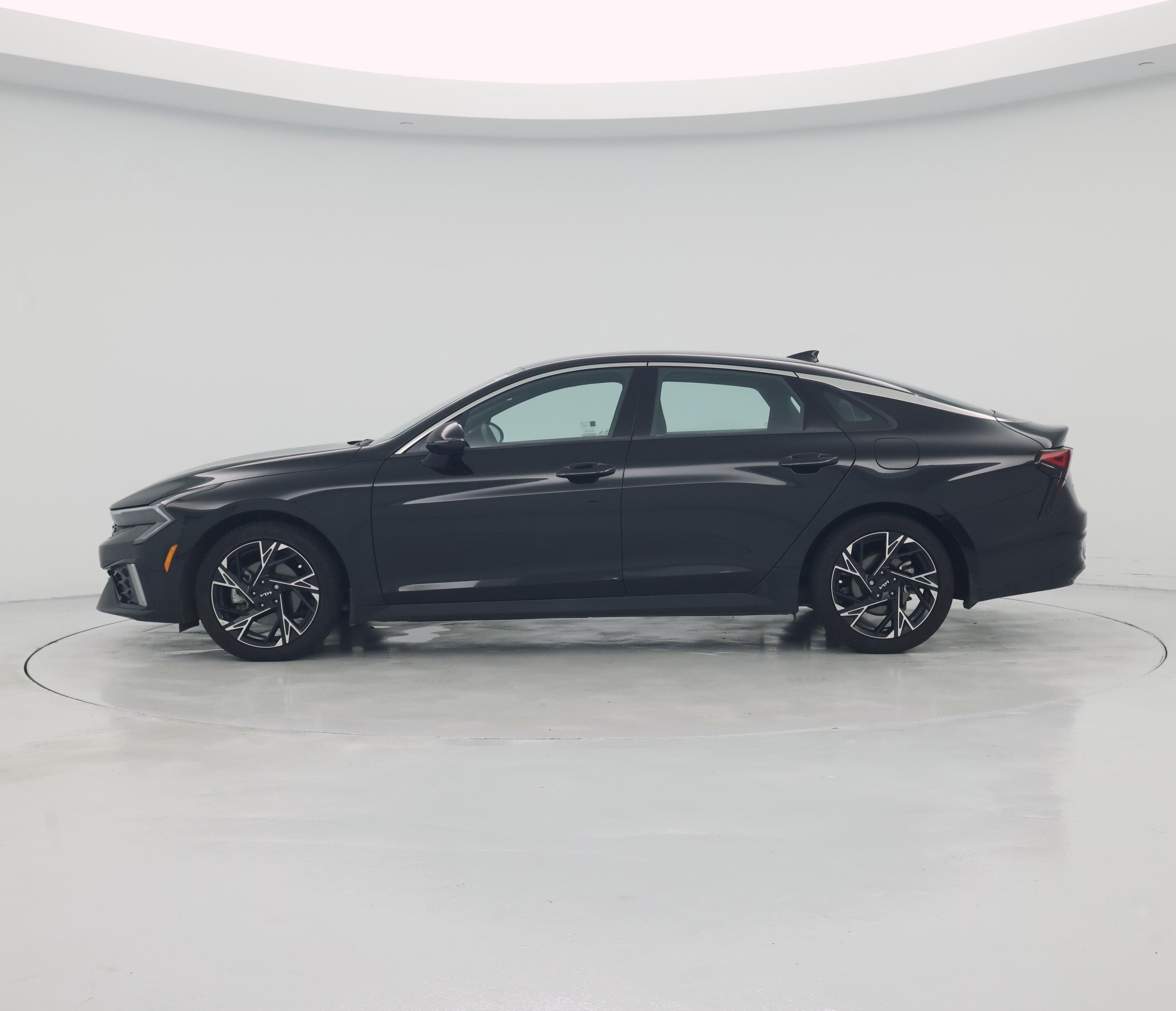 Thumbnail: 2026 Kia K5 - 3