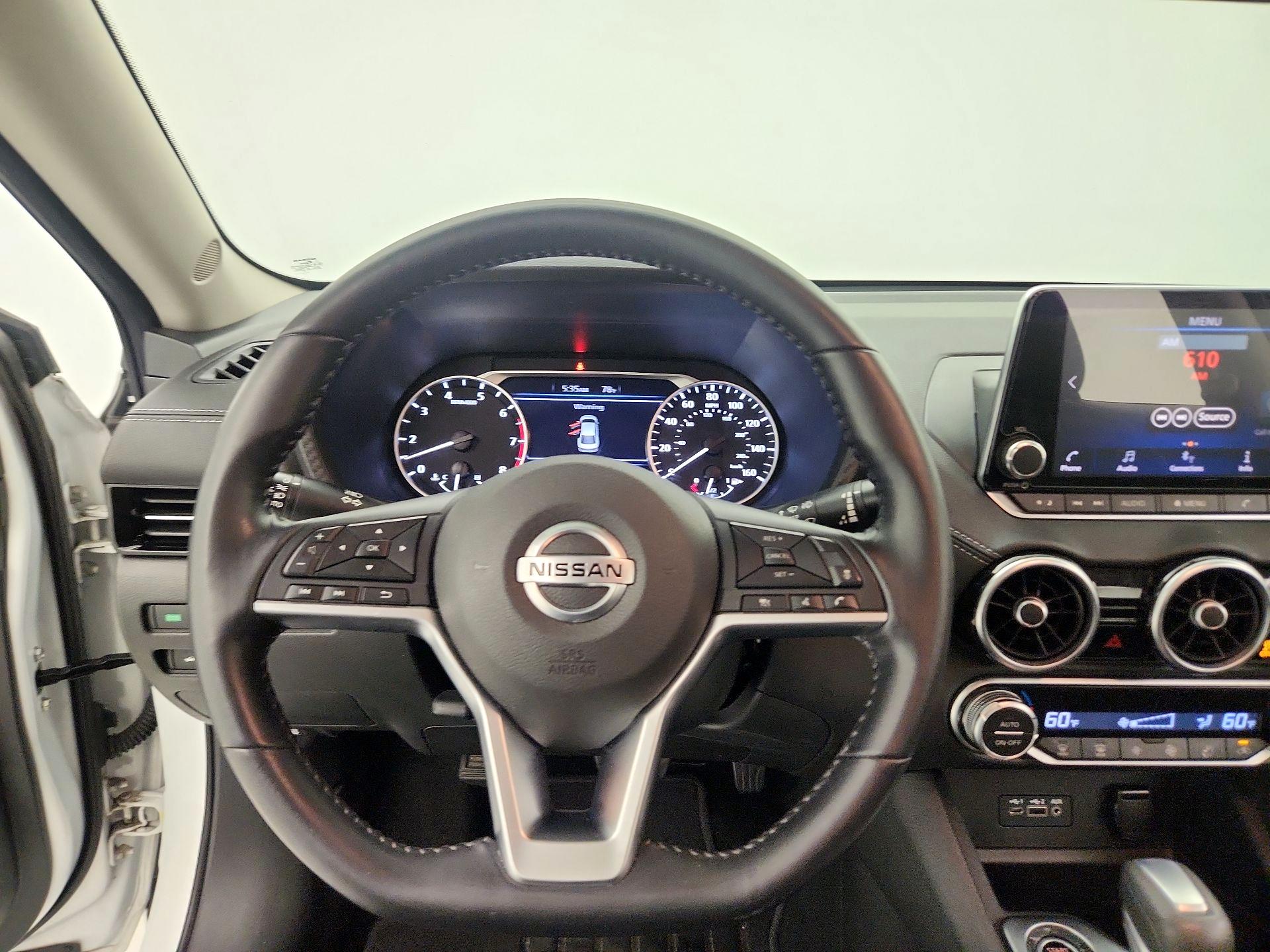 Thumbnail: 2020 Nissan Sentra - 10