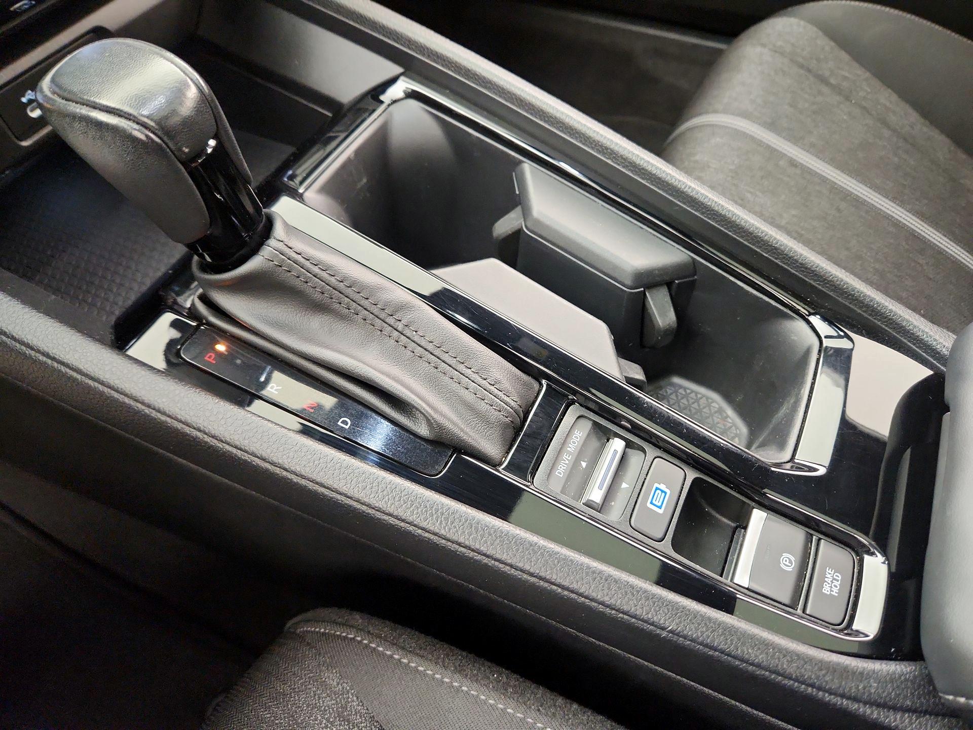 Thumbnail: 2023 Honda Accord - 17