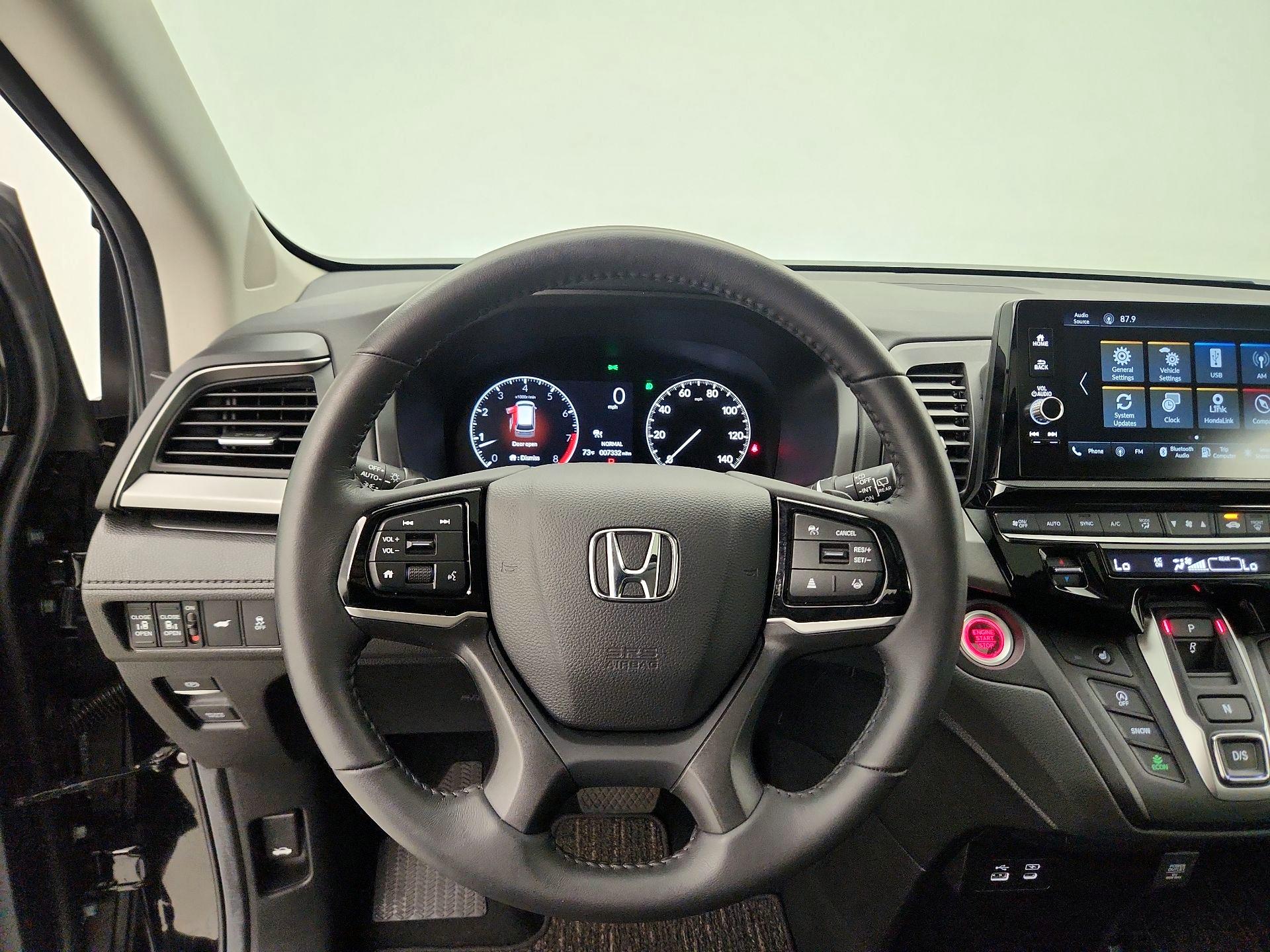 Thumbnail: 2026 Honda Odyssey - 10
