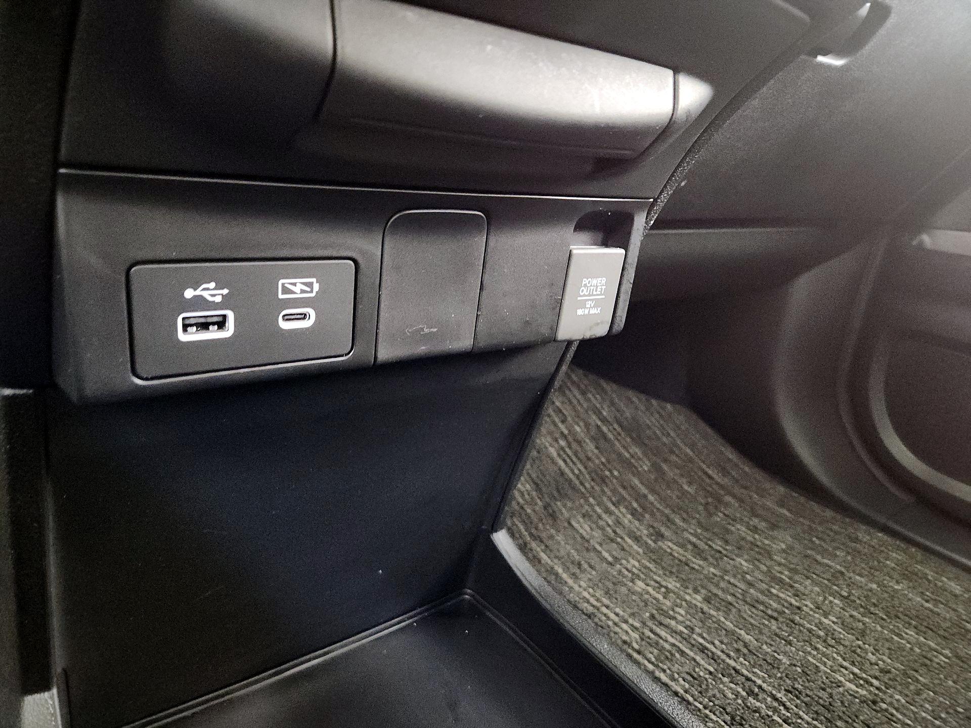 Thumbnail: 2026 Honda Odyssey - 18