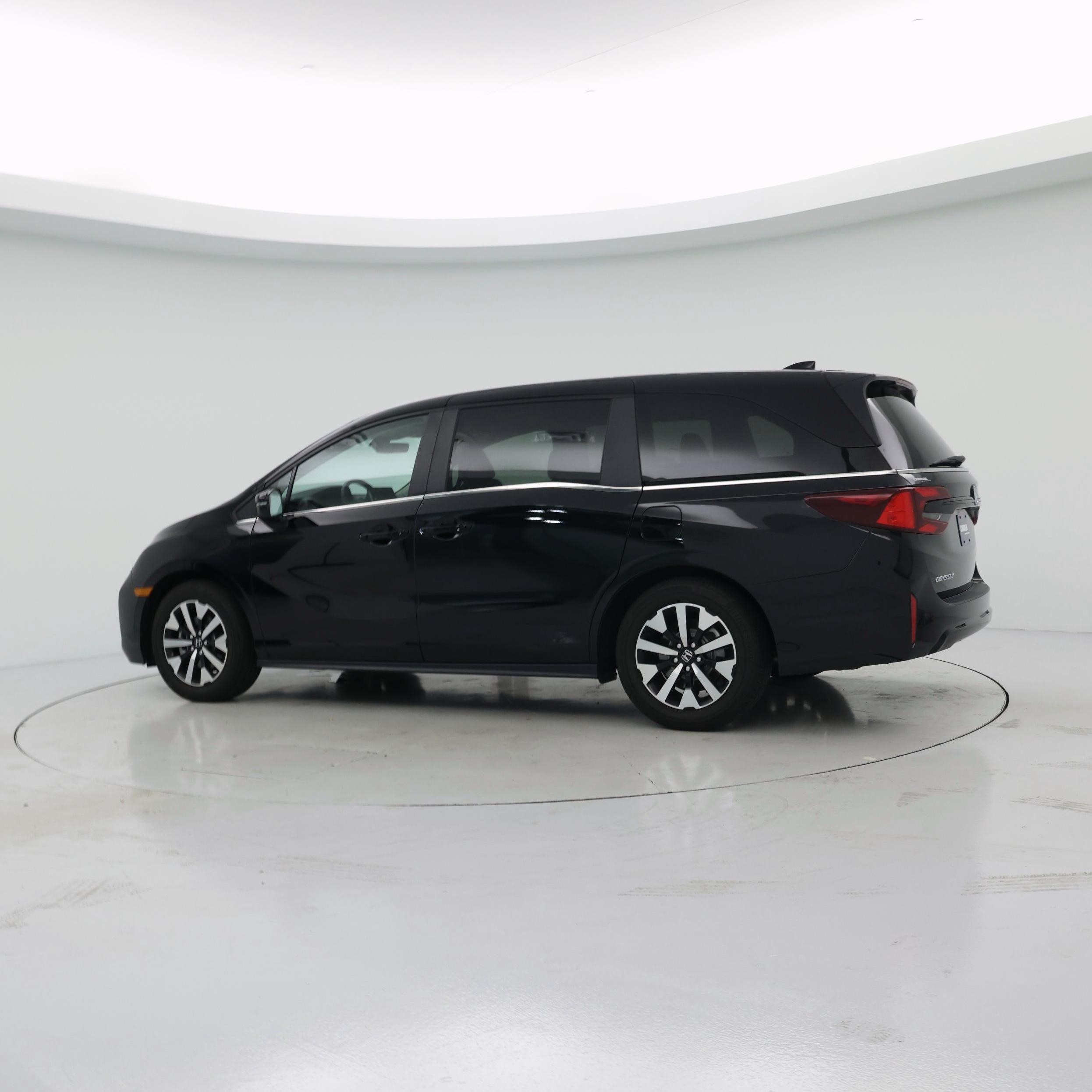 Thumbnail: 2026 Honda Odyssey - 4