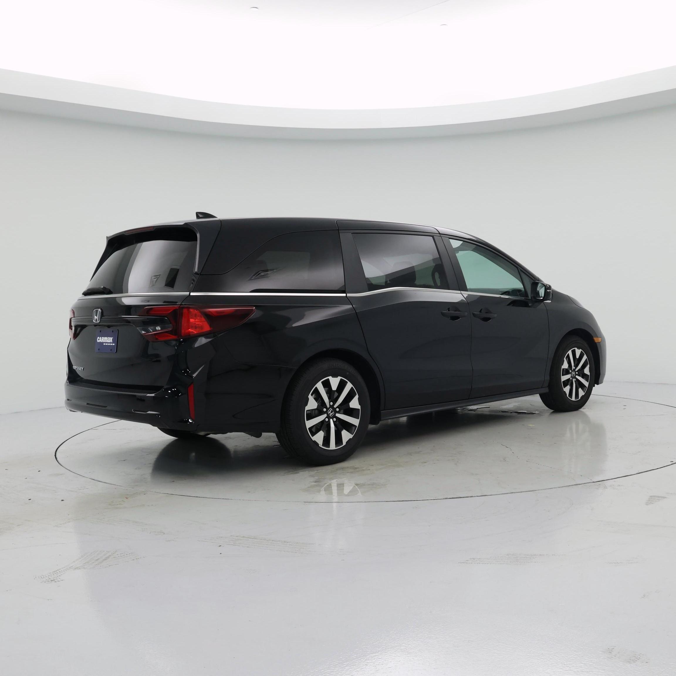 Thumbnail: 2026 Honda Odyssey - 6