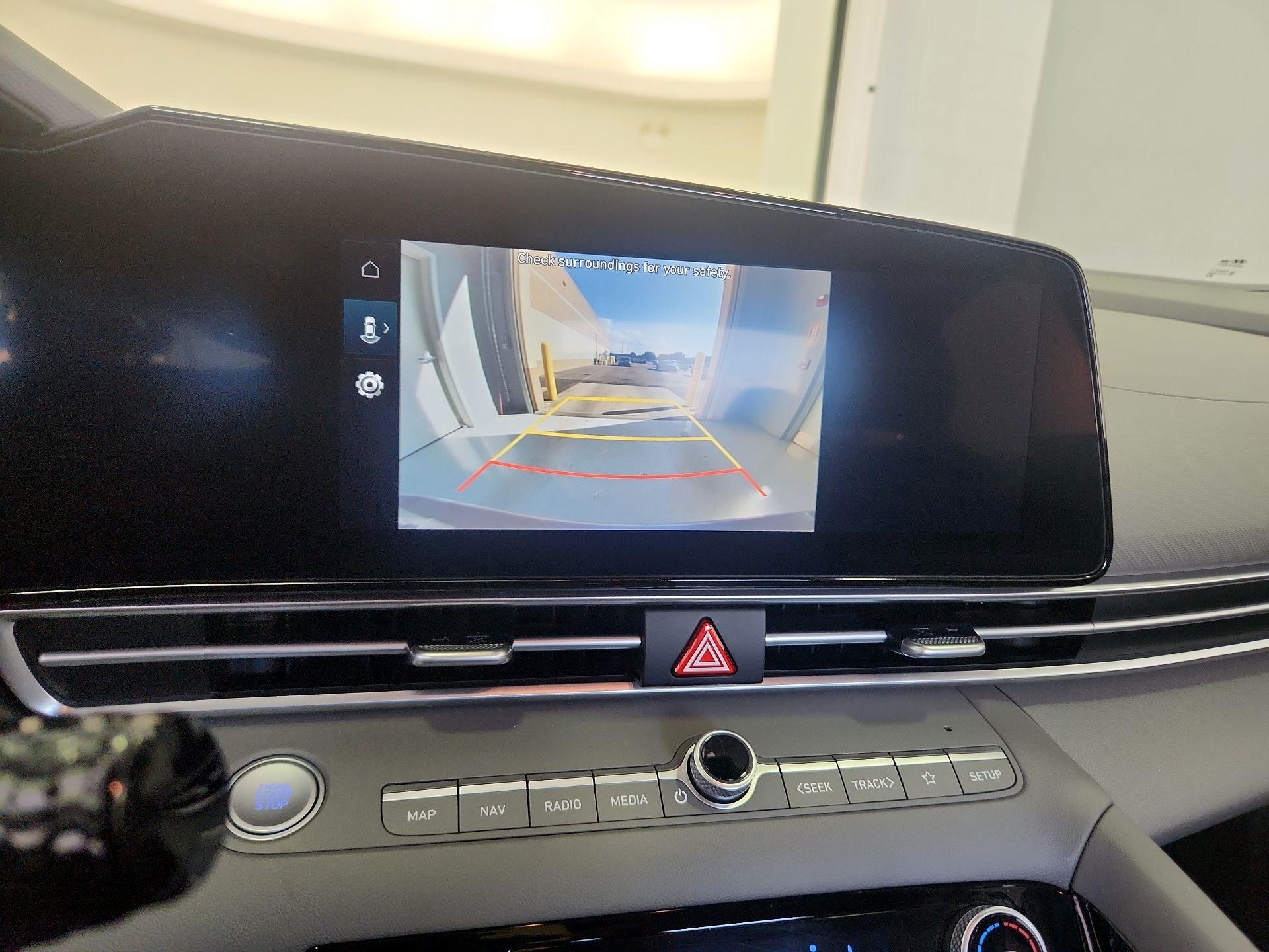 Thumbnail: 2023 Hyundai Elantra - 14