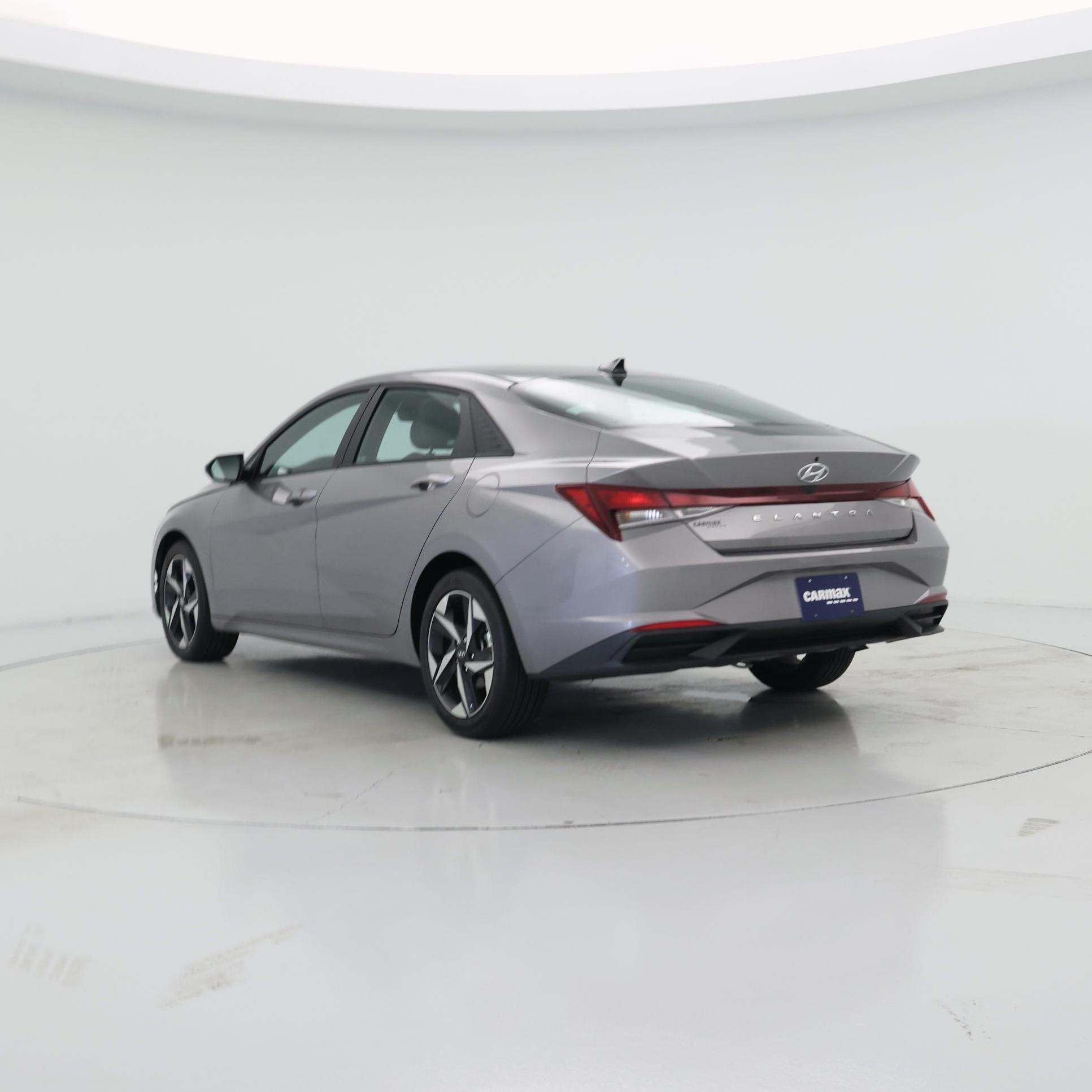 Thumbnail: 2023 Hyundai Elantra - 2