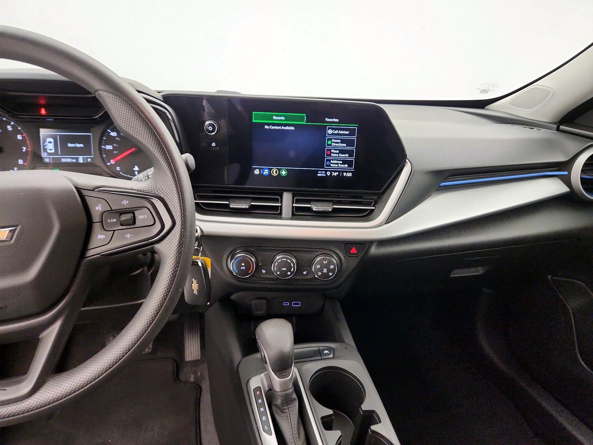 Thumbnail: 2025 Chevrolet Trax - 9