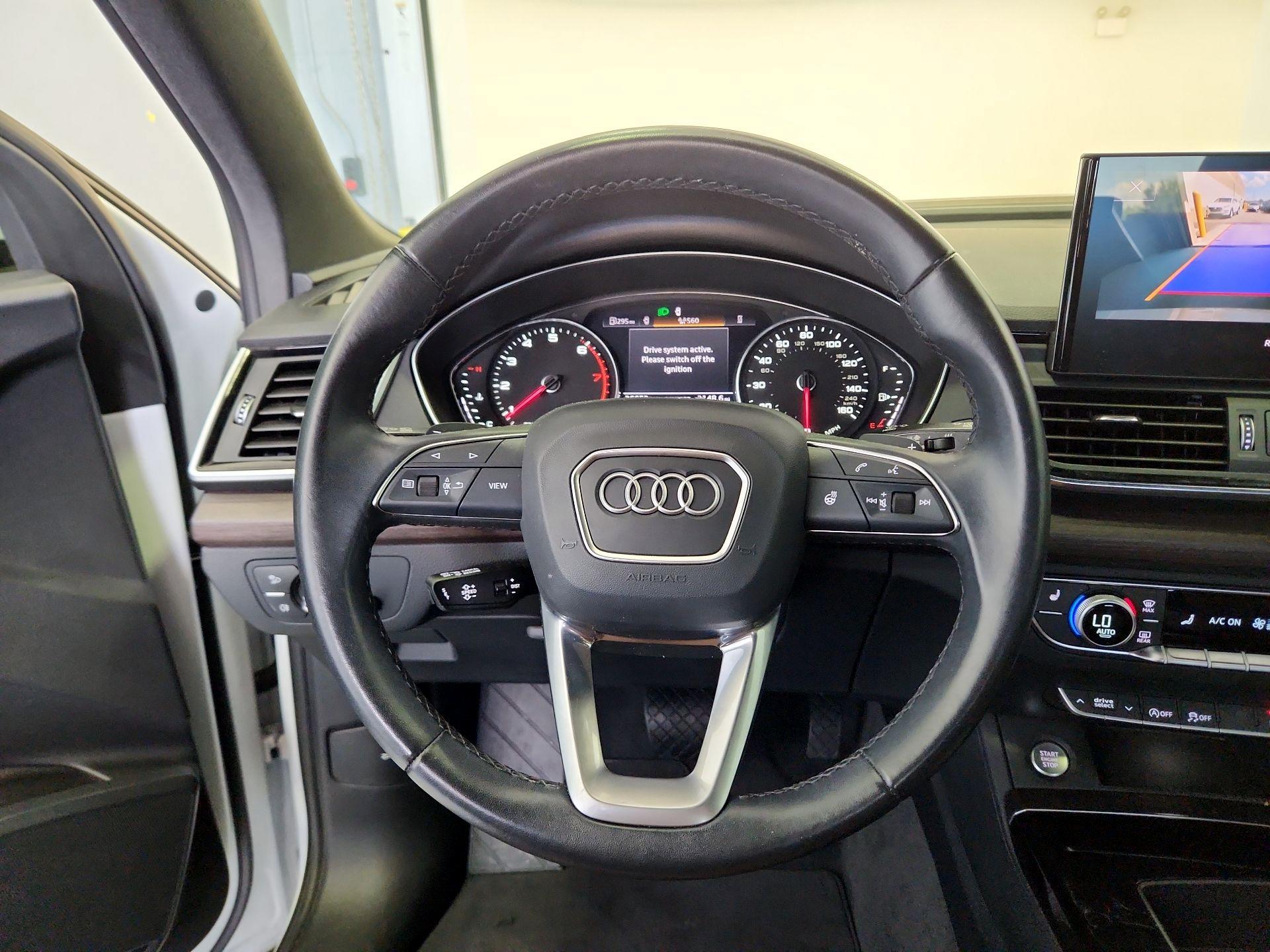 Thumbnail: 2023 Audi Q5 - 10