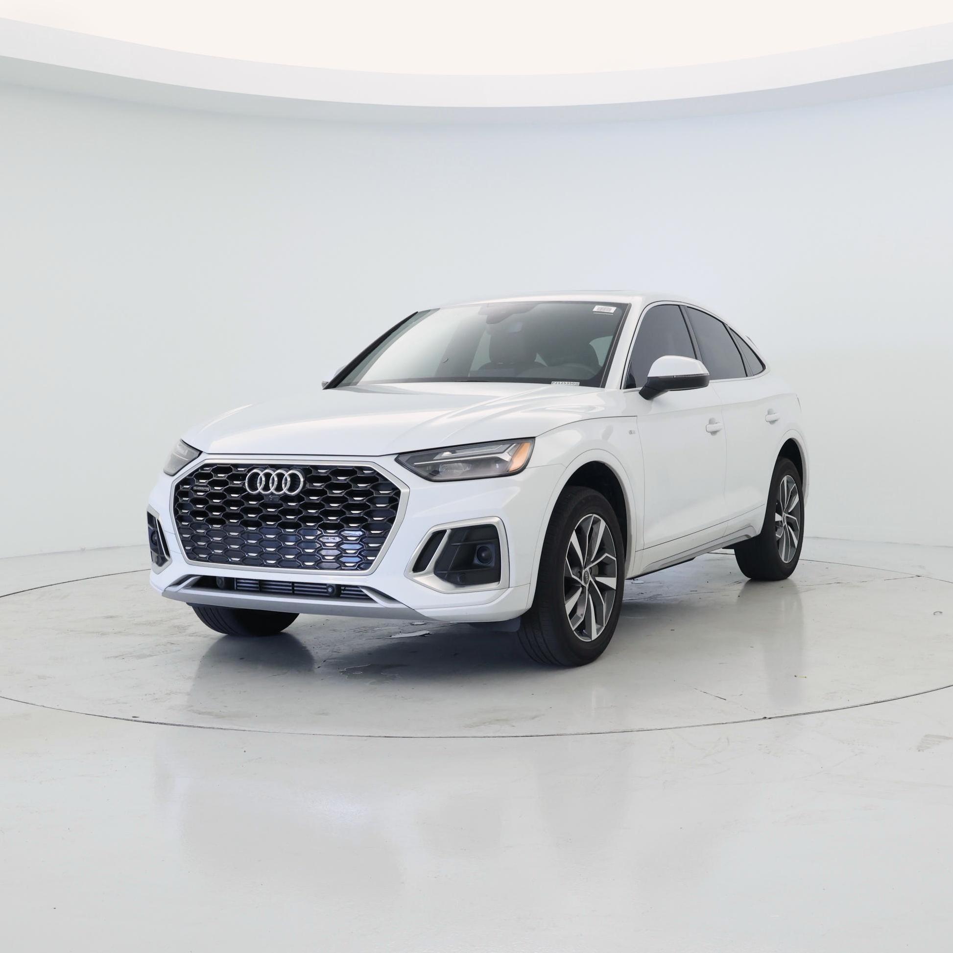 Thumbnail: 2023 Audi Q5 - 4