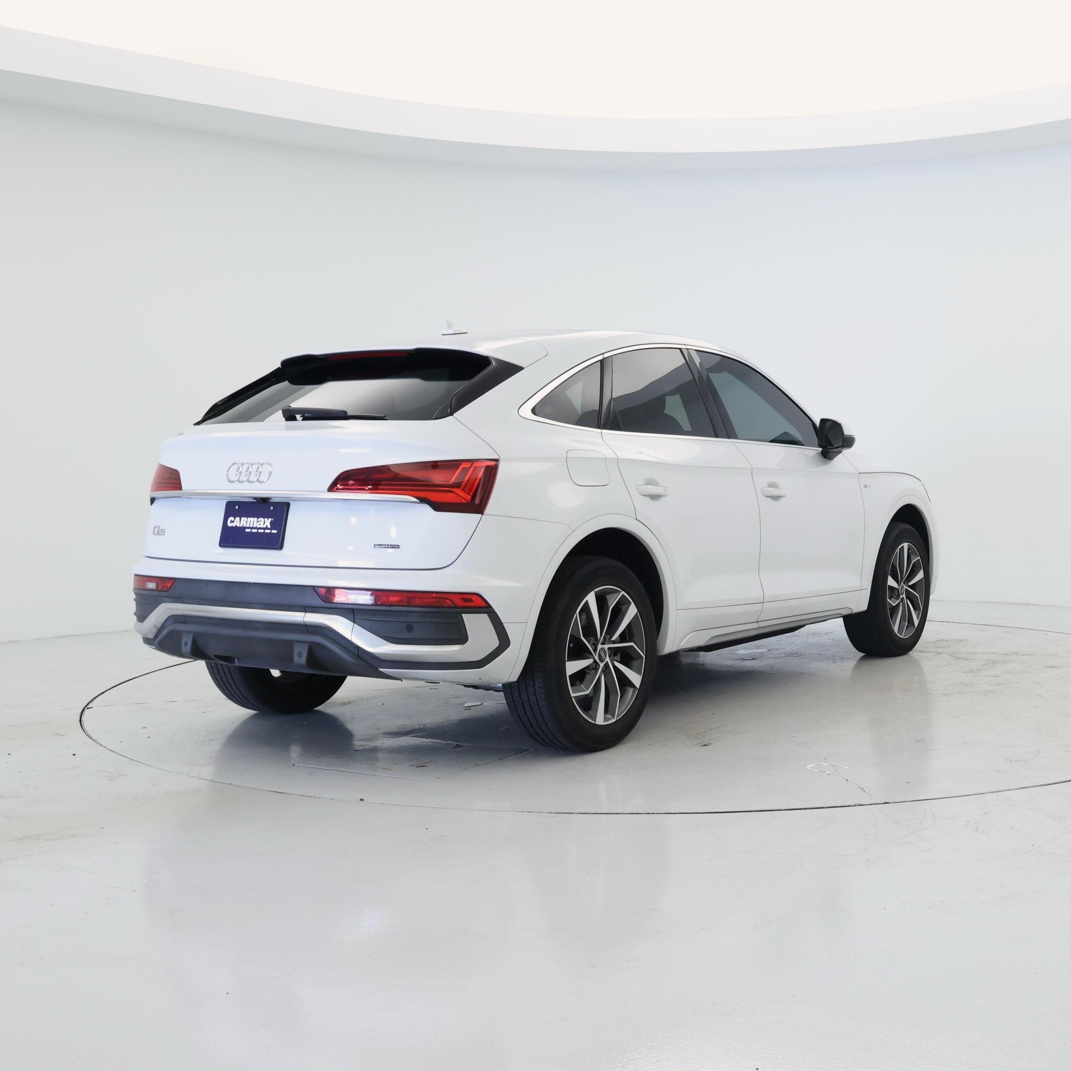 Thumbnail: 2023 Audi Q5 - 8