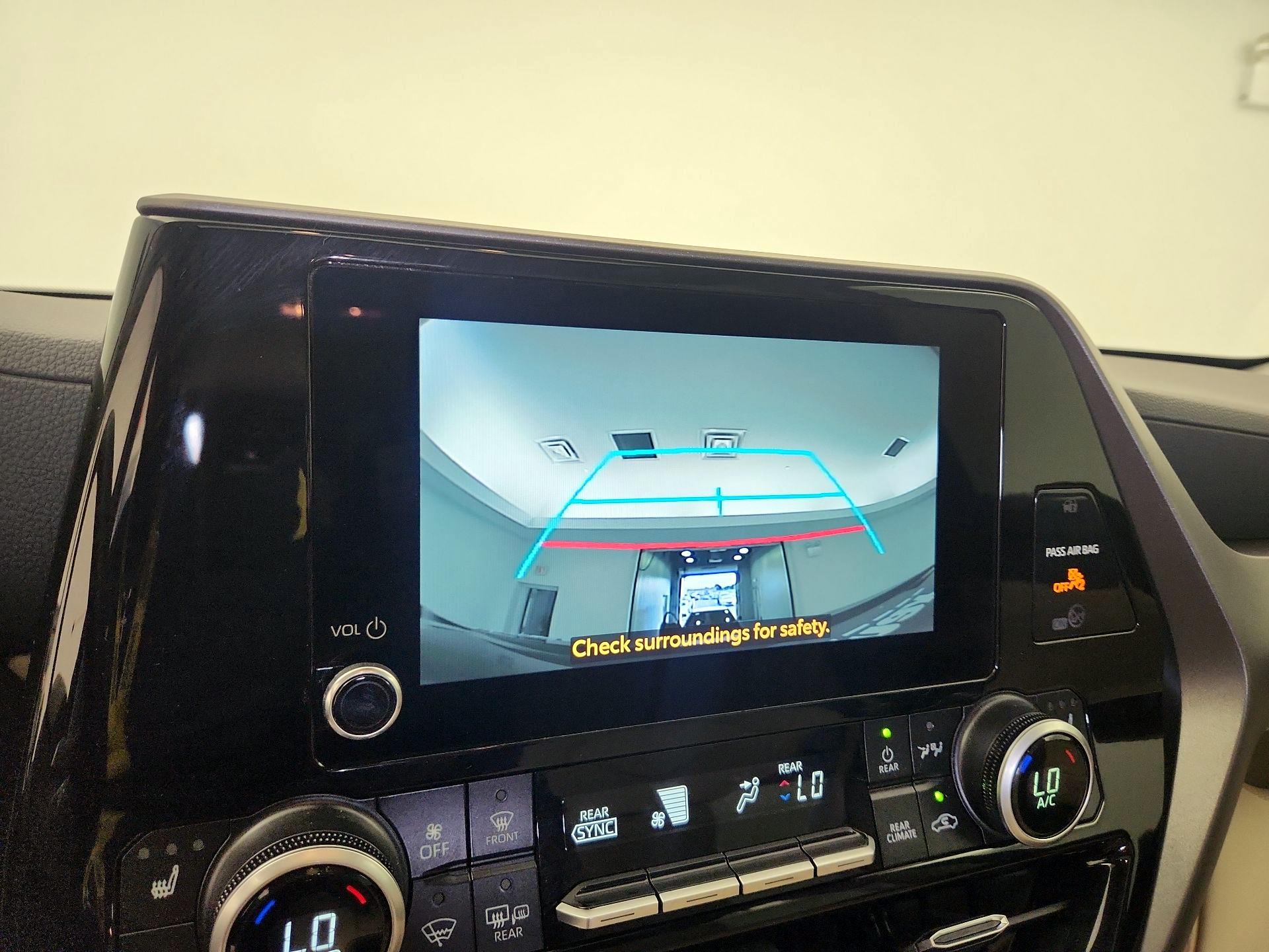 Thumbnail: 2025 Toyota Highlander - 14