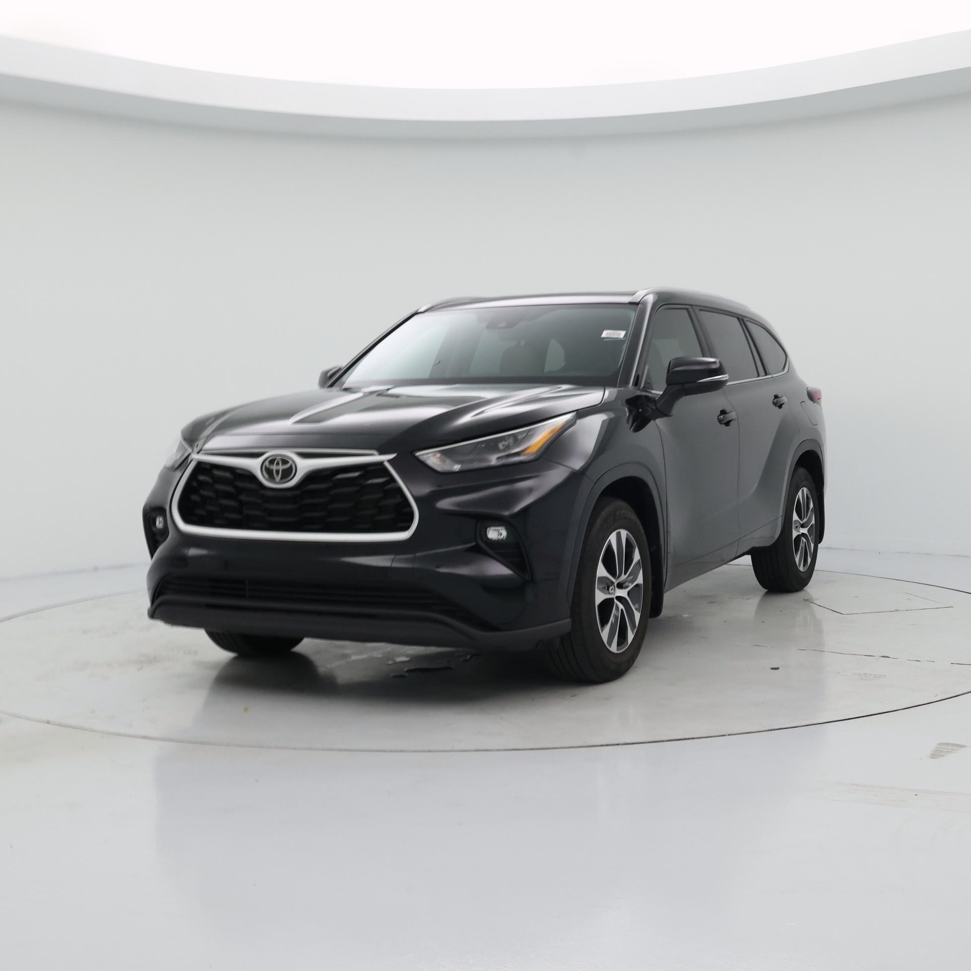 Thumbnail: 2025 Toyota Highlander - 4