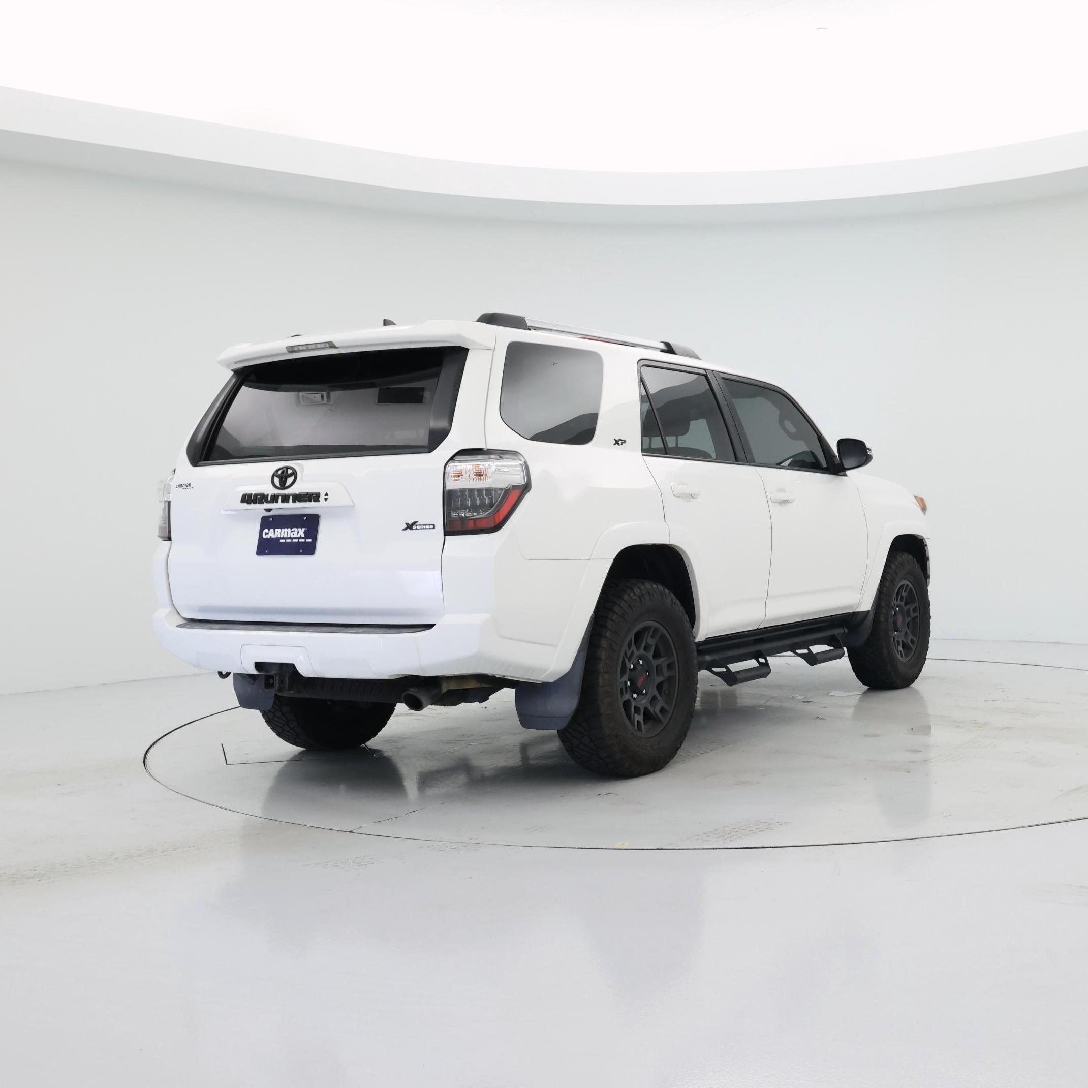 Thumbnail: 2020 Toyota 4Runner - 8