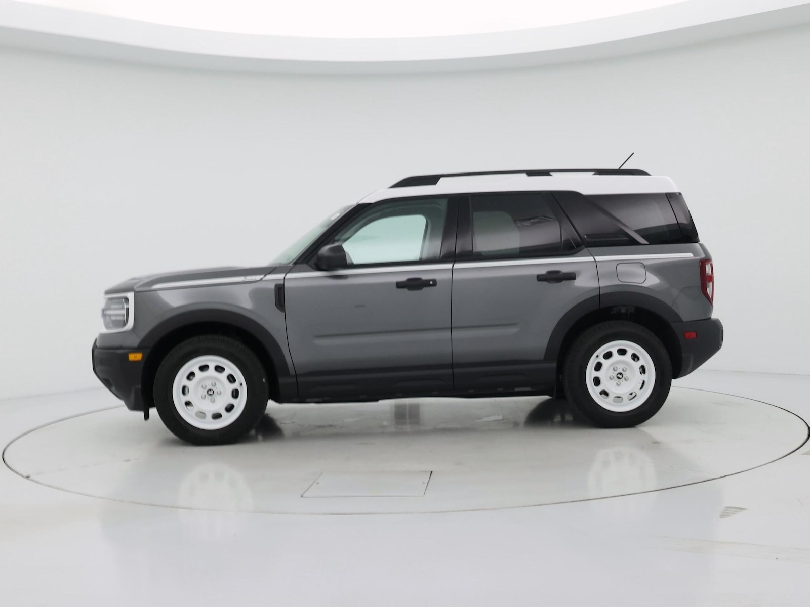 2025 Ford Bronco Sport Heritage - Photo 4