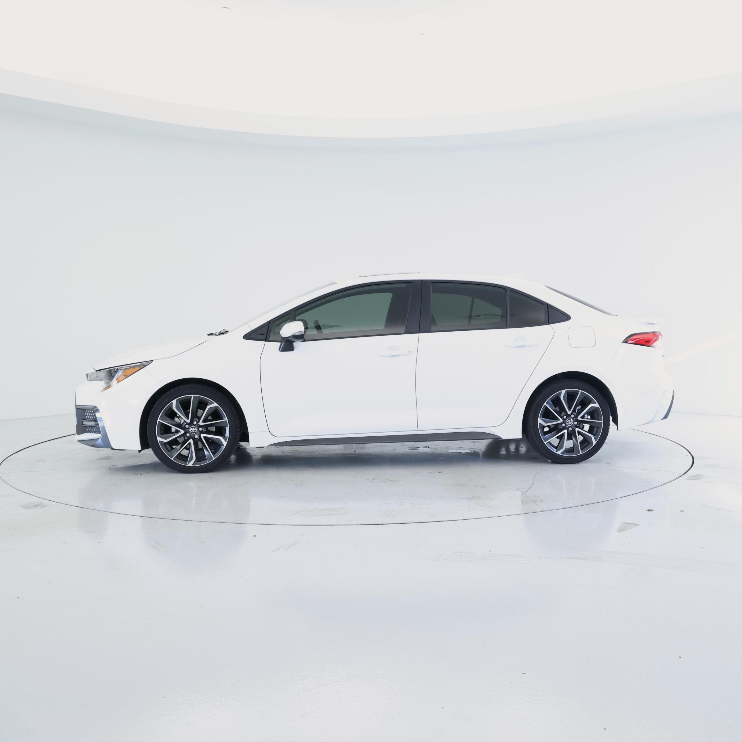 Thumbnail: 2022 Toyota Corolla - 3