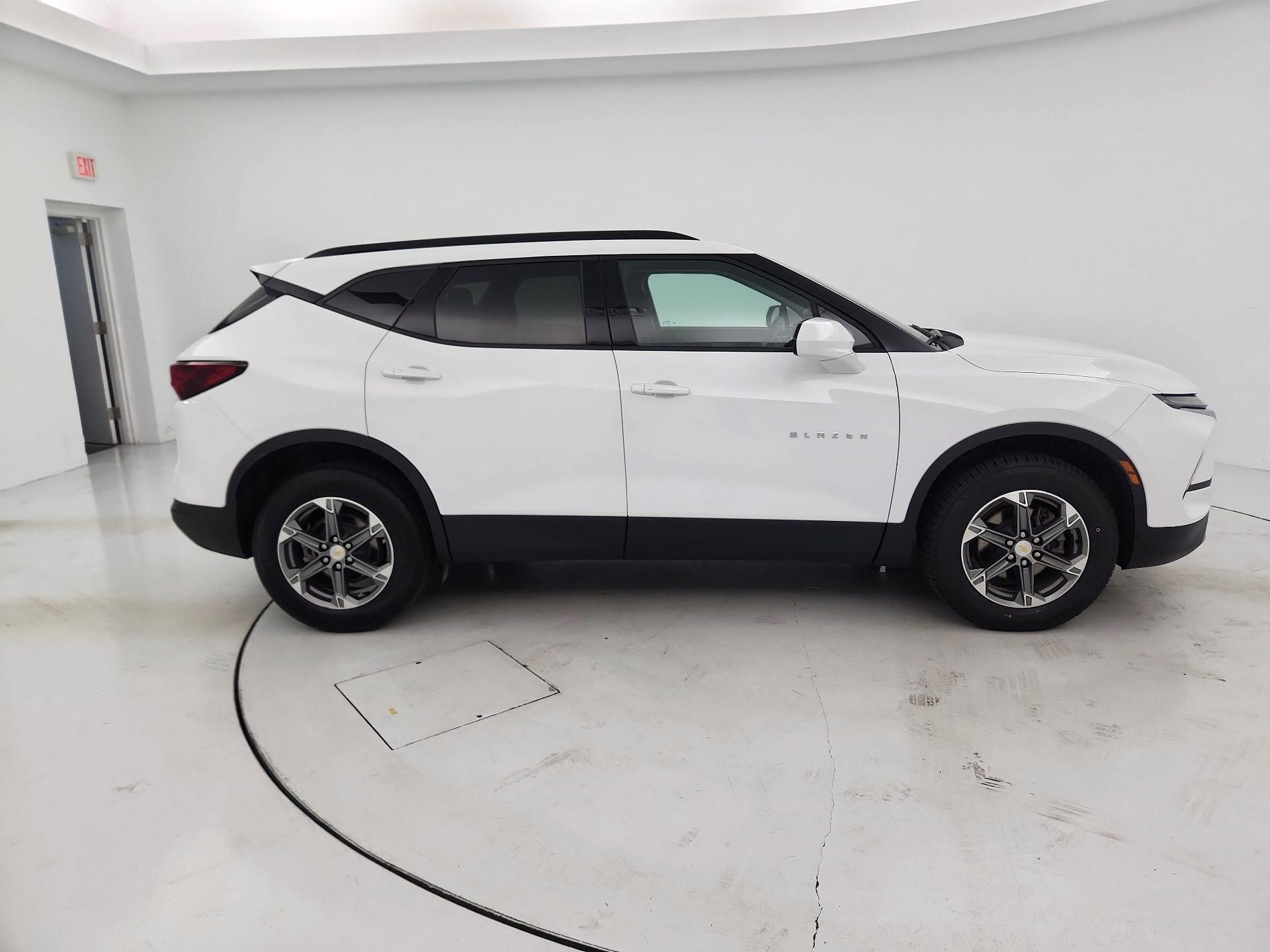 Thumbnail: 2024 Chevrolet Blazer - 4