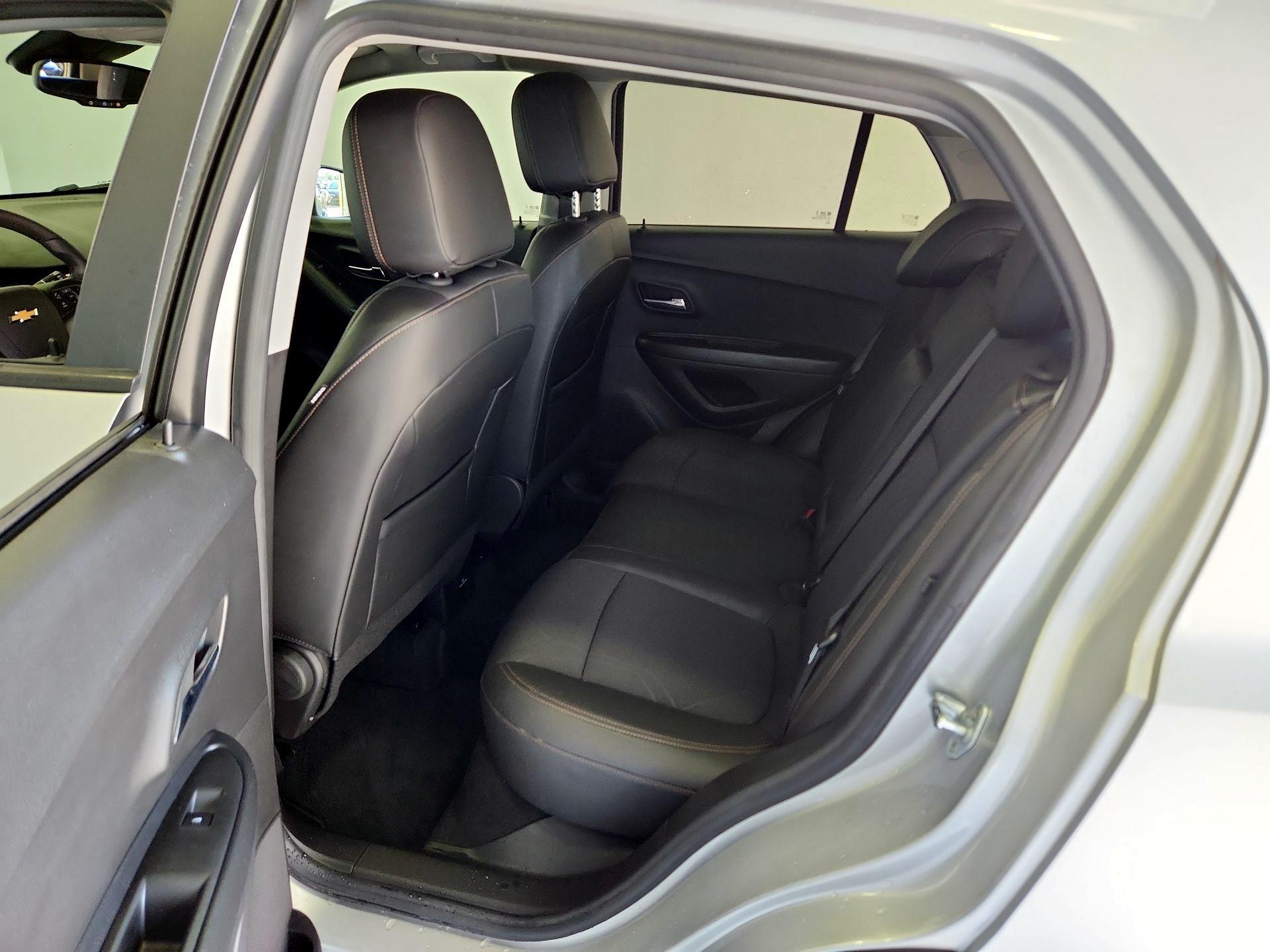 Thumbnail: 2022 Chevrolet Trax - 19