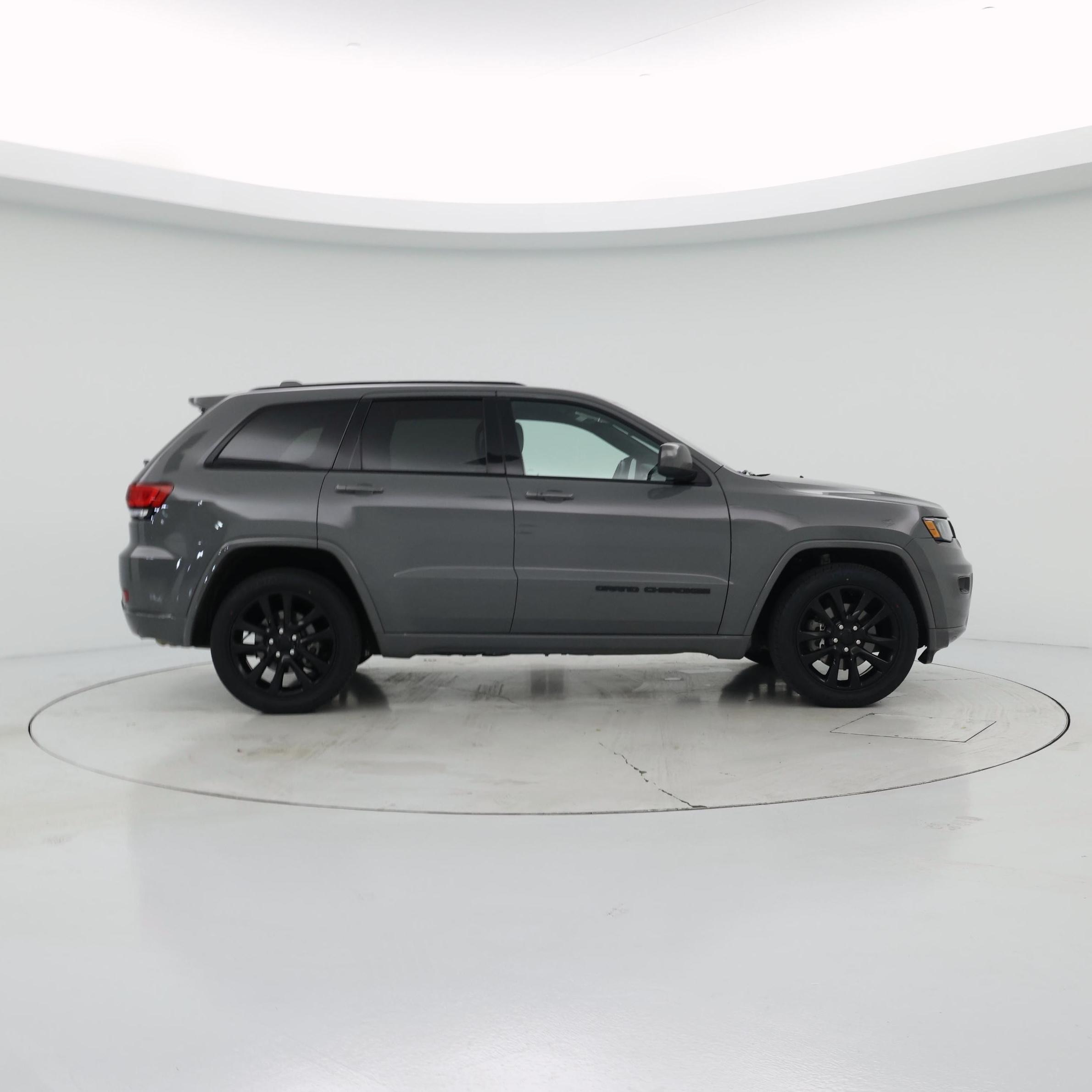 Thumbnail: 2021 Jeep Grand Cherokee - 7