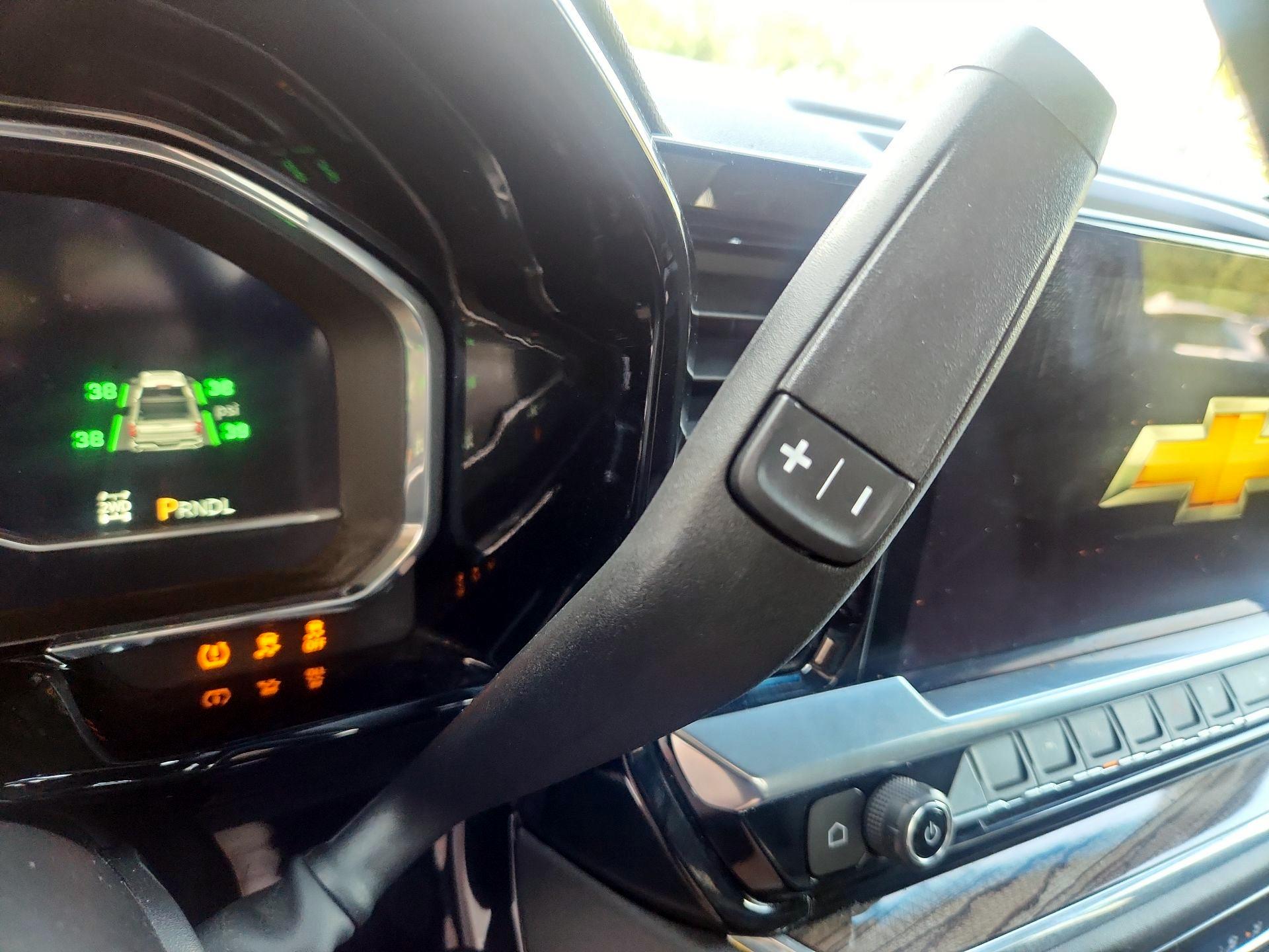 Thumbnail: 2023 Chevrolet Silverado 1500 - 16