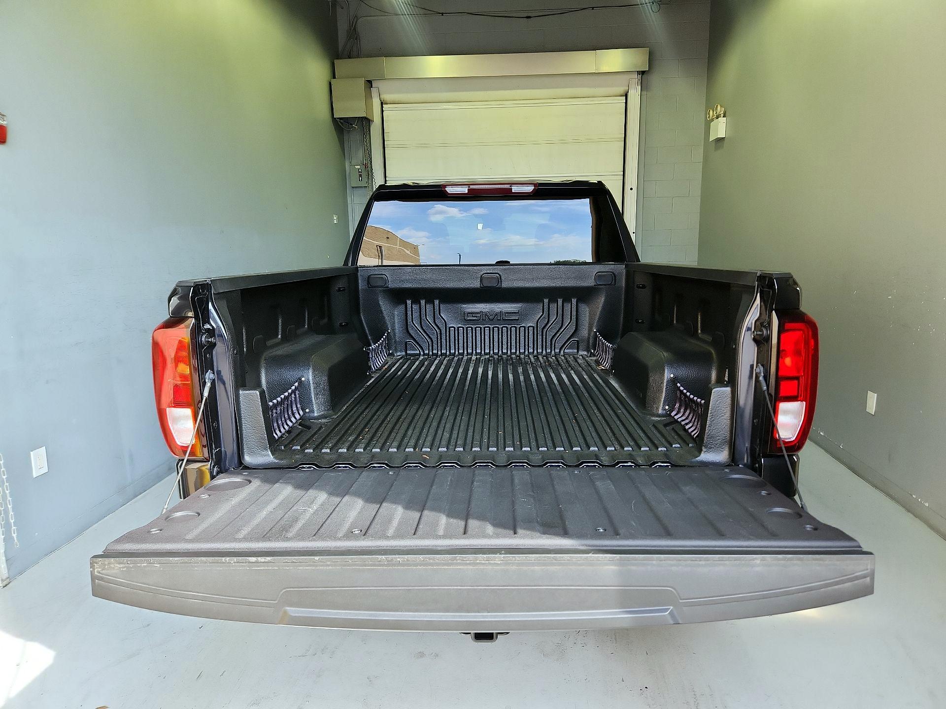 Thumbnail: 2023 GMC Sierra 1500 - 20