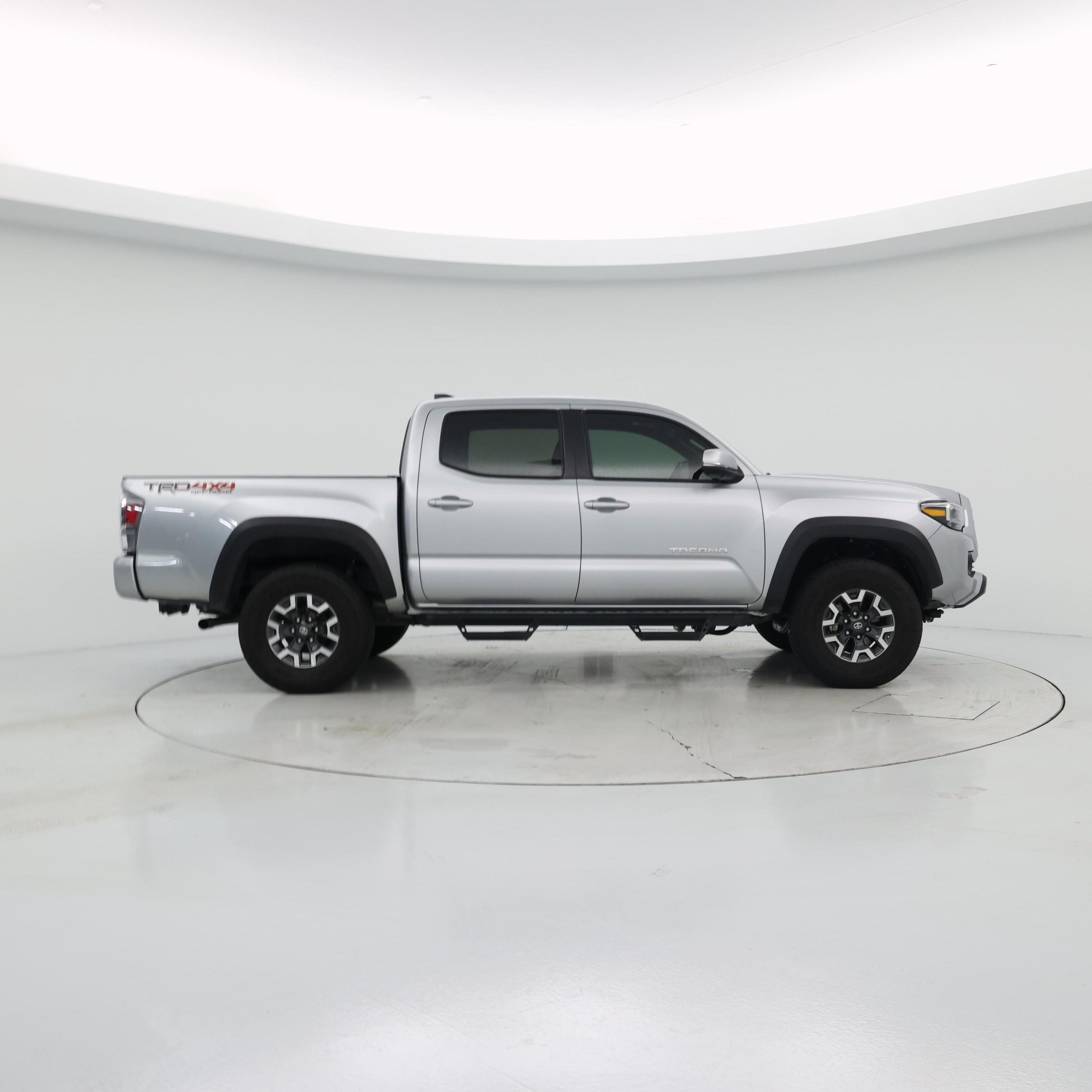 Thumbnail: 2023 Toyota Tacoma - 7