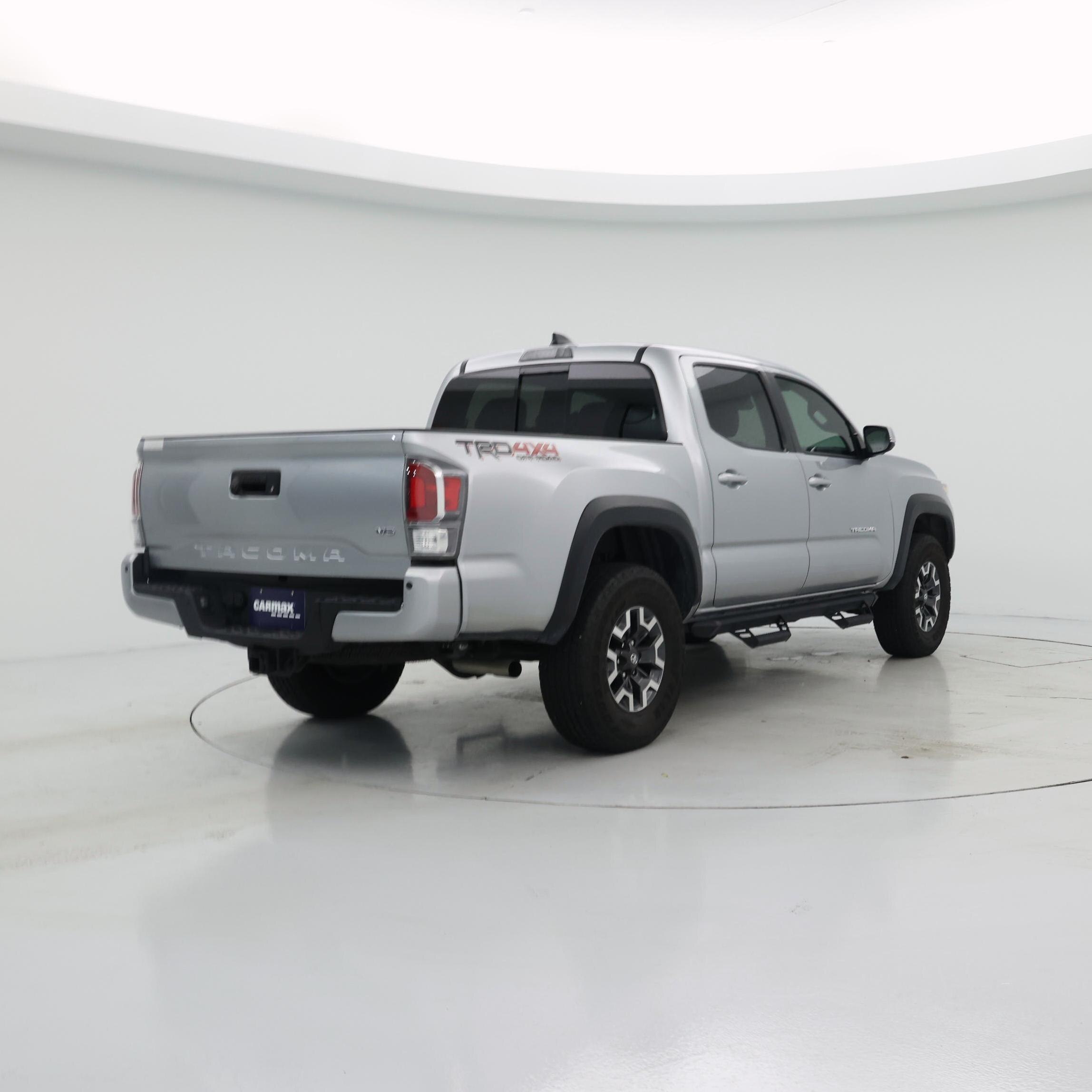 Thumbnail: 2023 Toyota Tacoma - 8