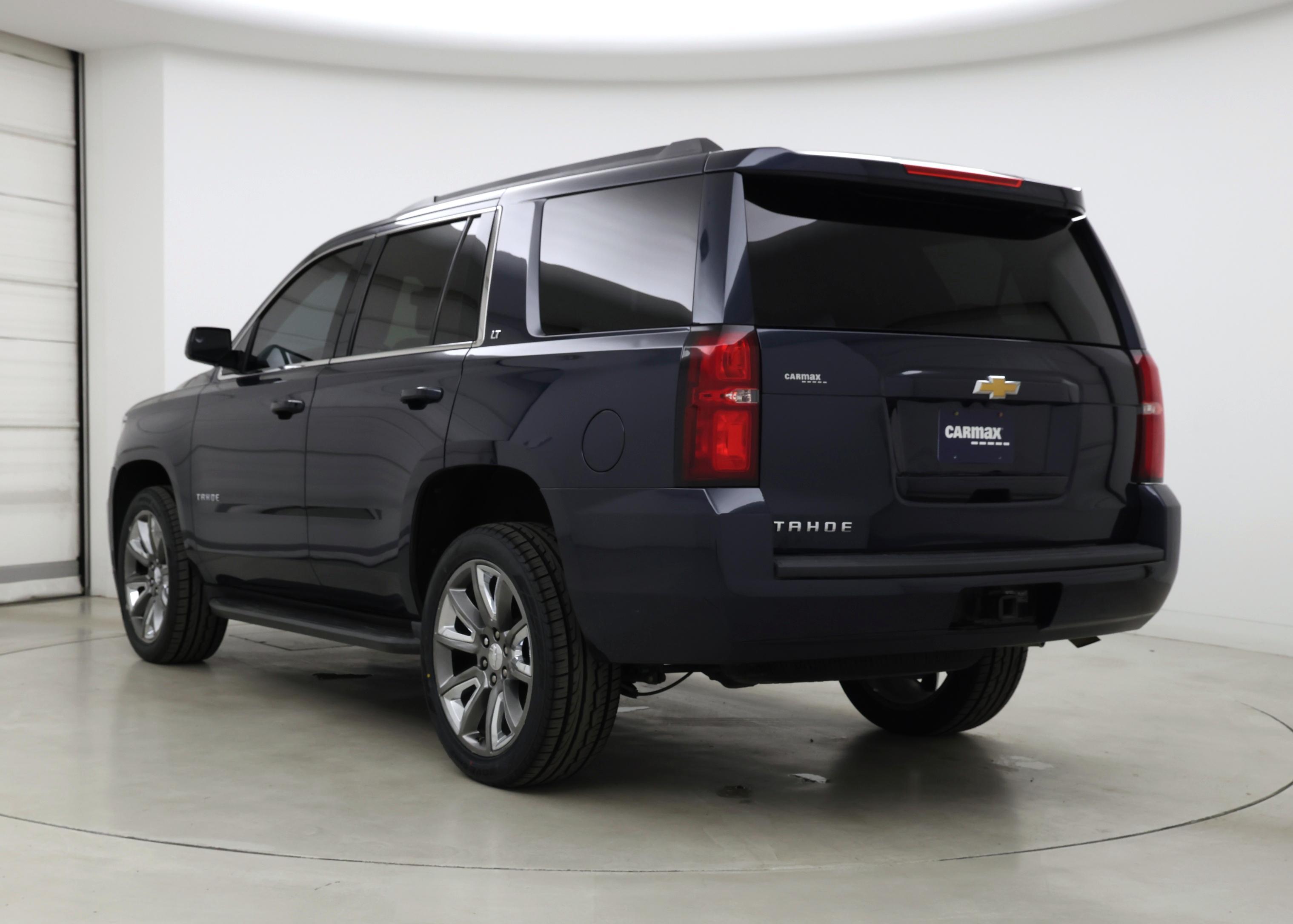 Thumbnail: 2020 Chevrolet Tahoe - 2