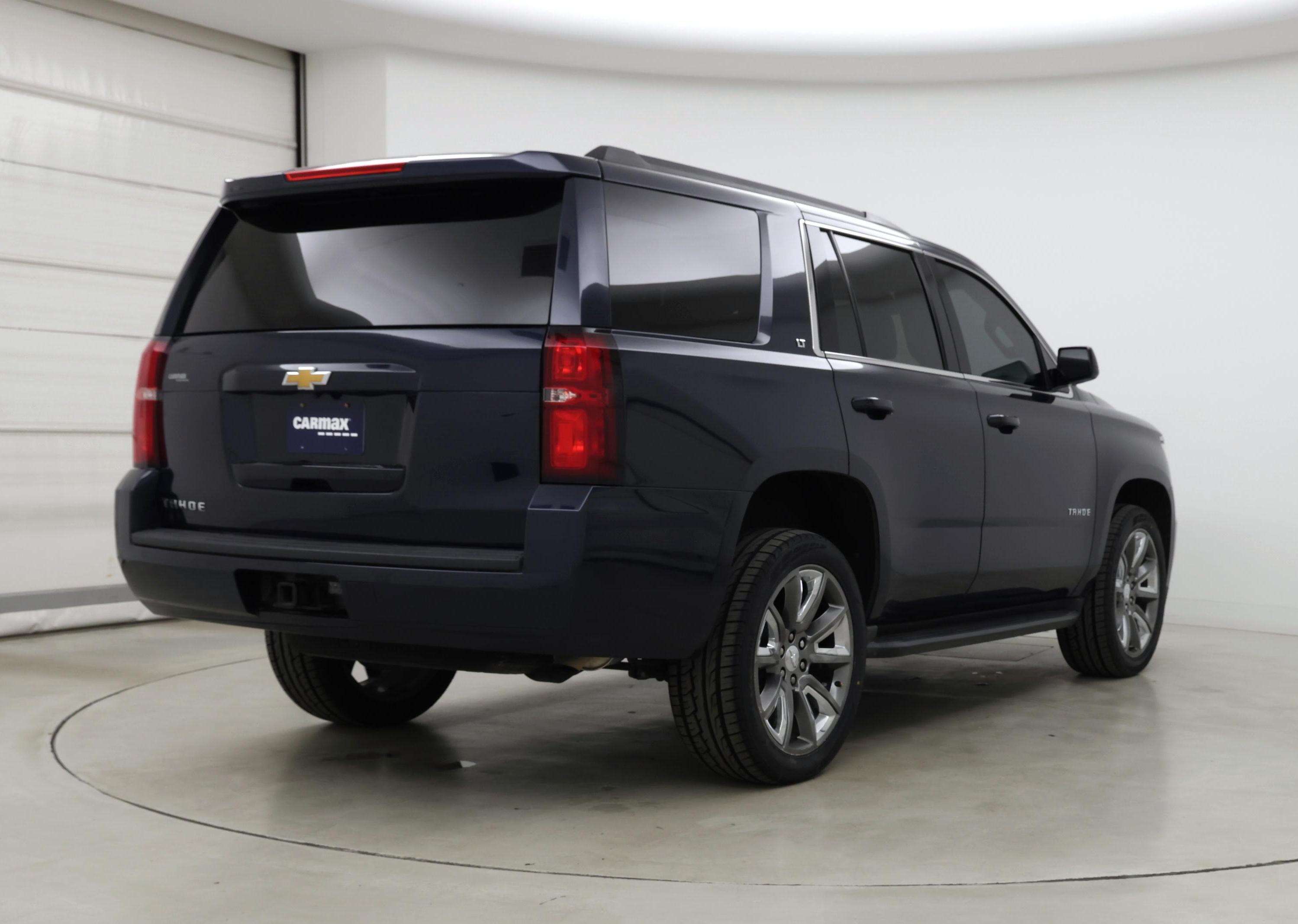 Thumbnail: 2020 Chevrolet Tahoe - 8