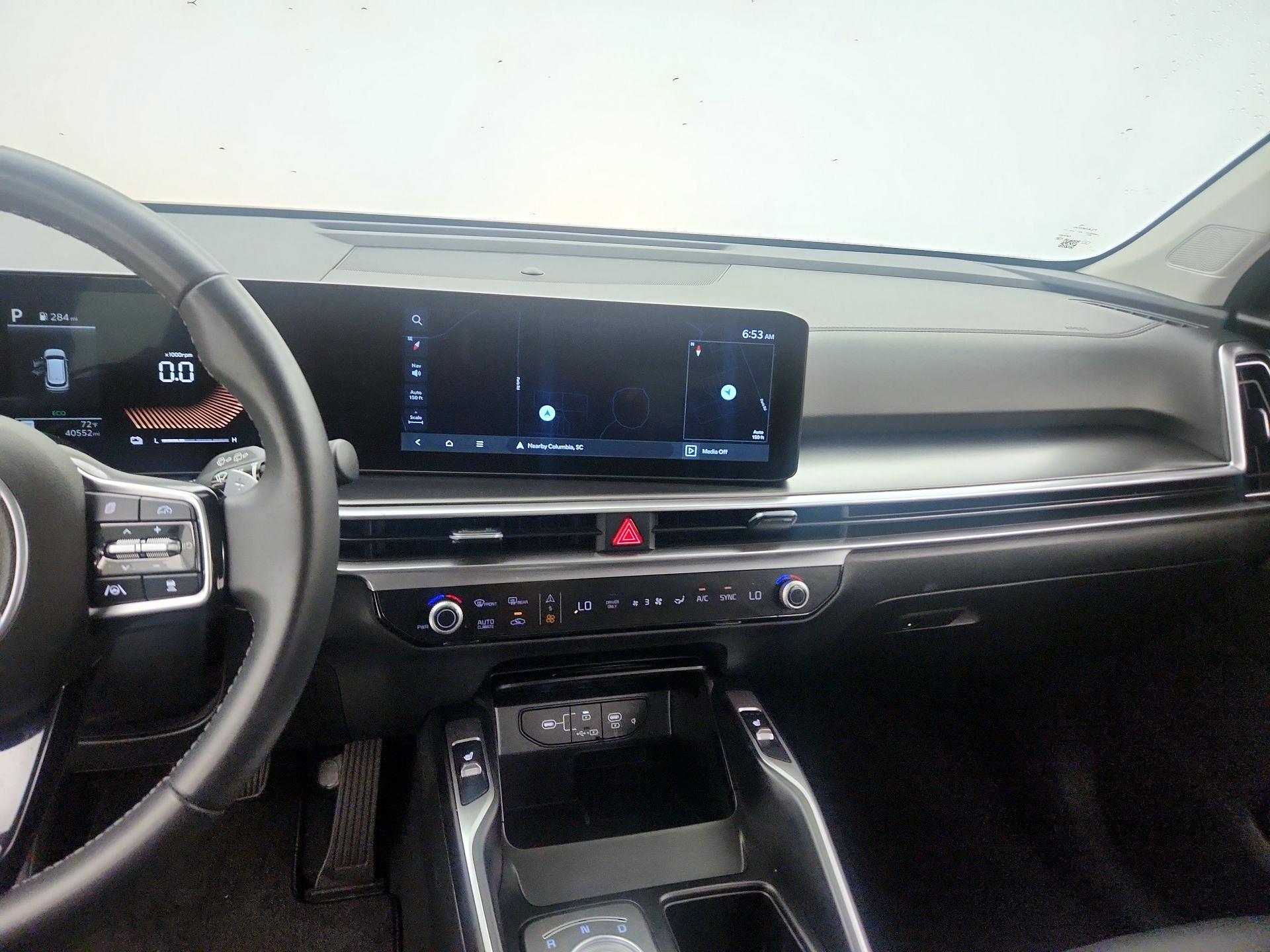 Thumbnail: 2025 Kia Sorento - 9