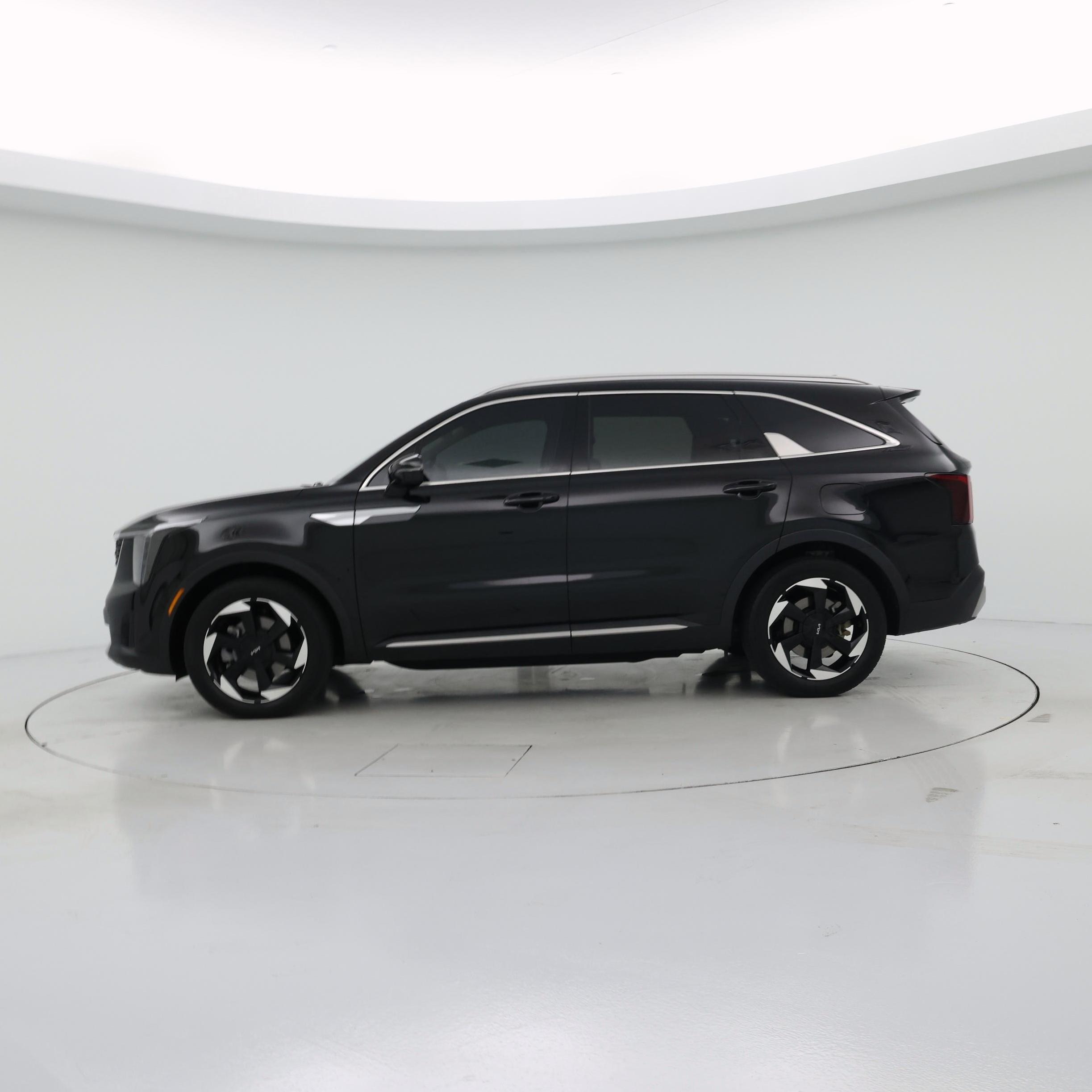 Thumbnail: 2025 Kia Sorento - 3