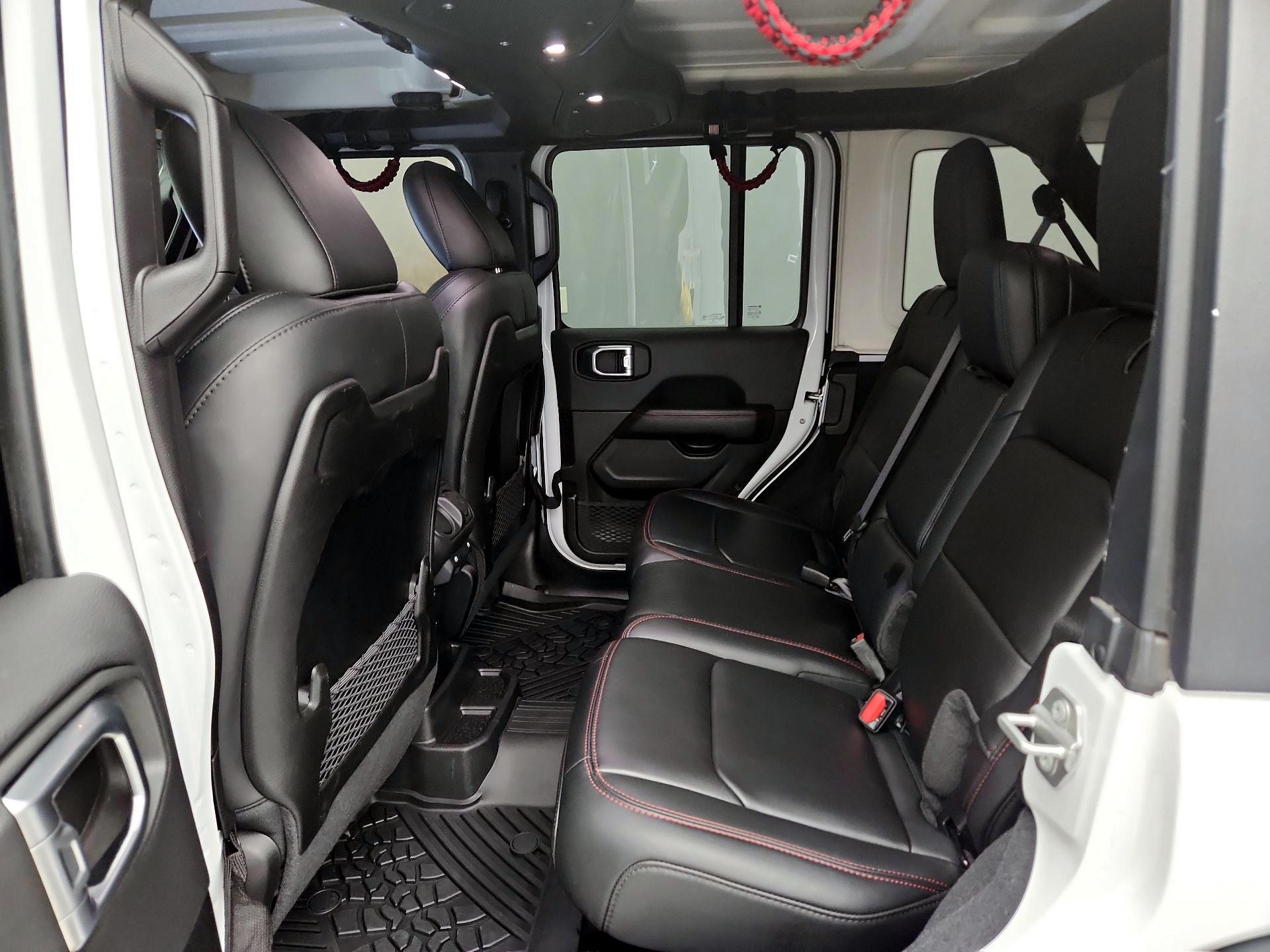 Thumbnail: 2024 Jeep Wrangler - 20