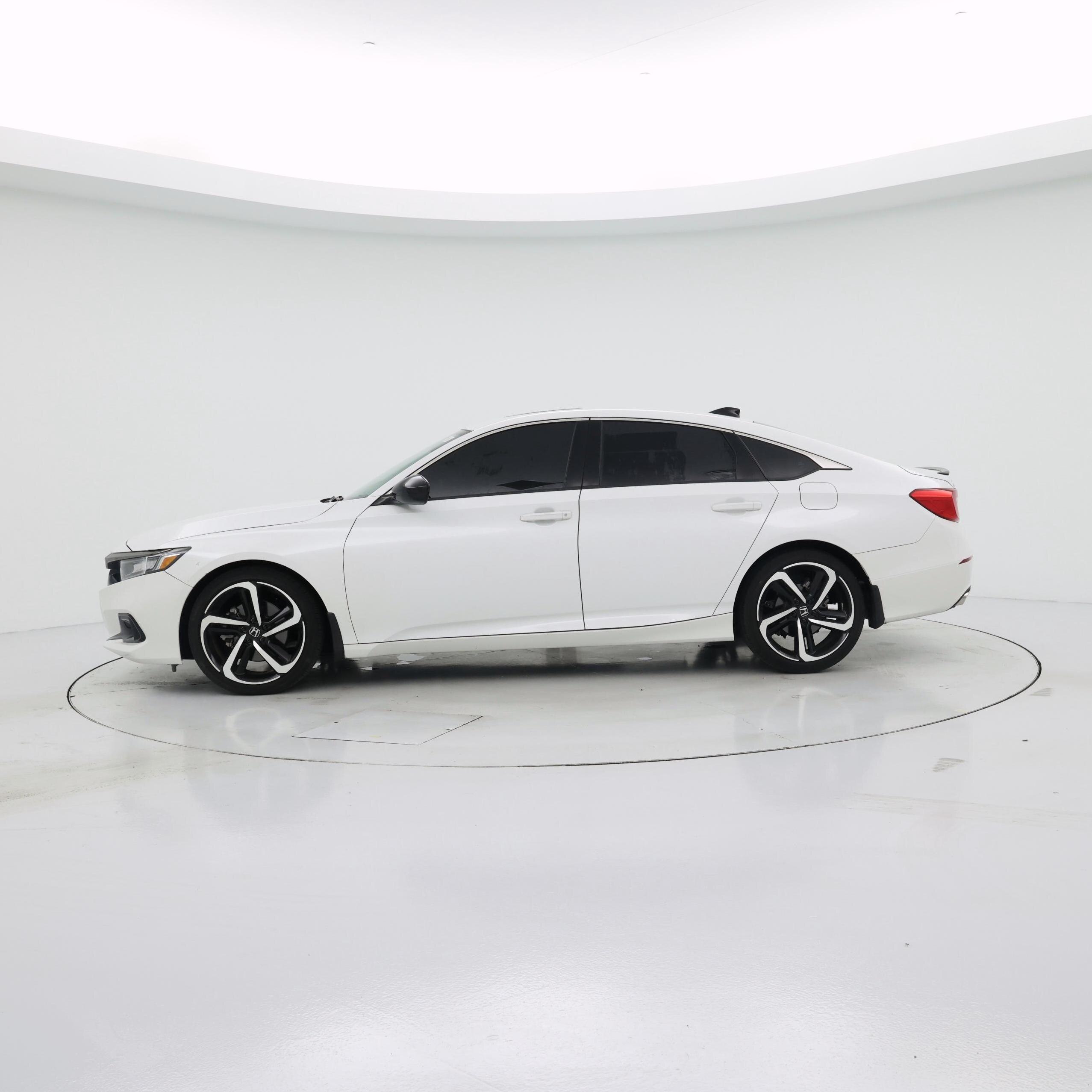 Thumbnail: 2022 Honda Accord - 3