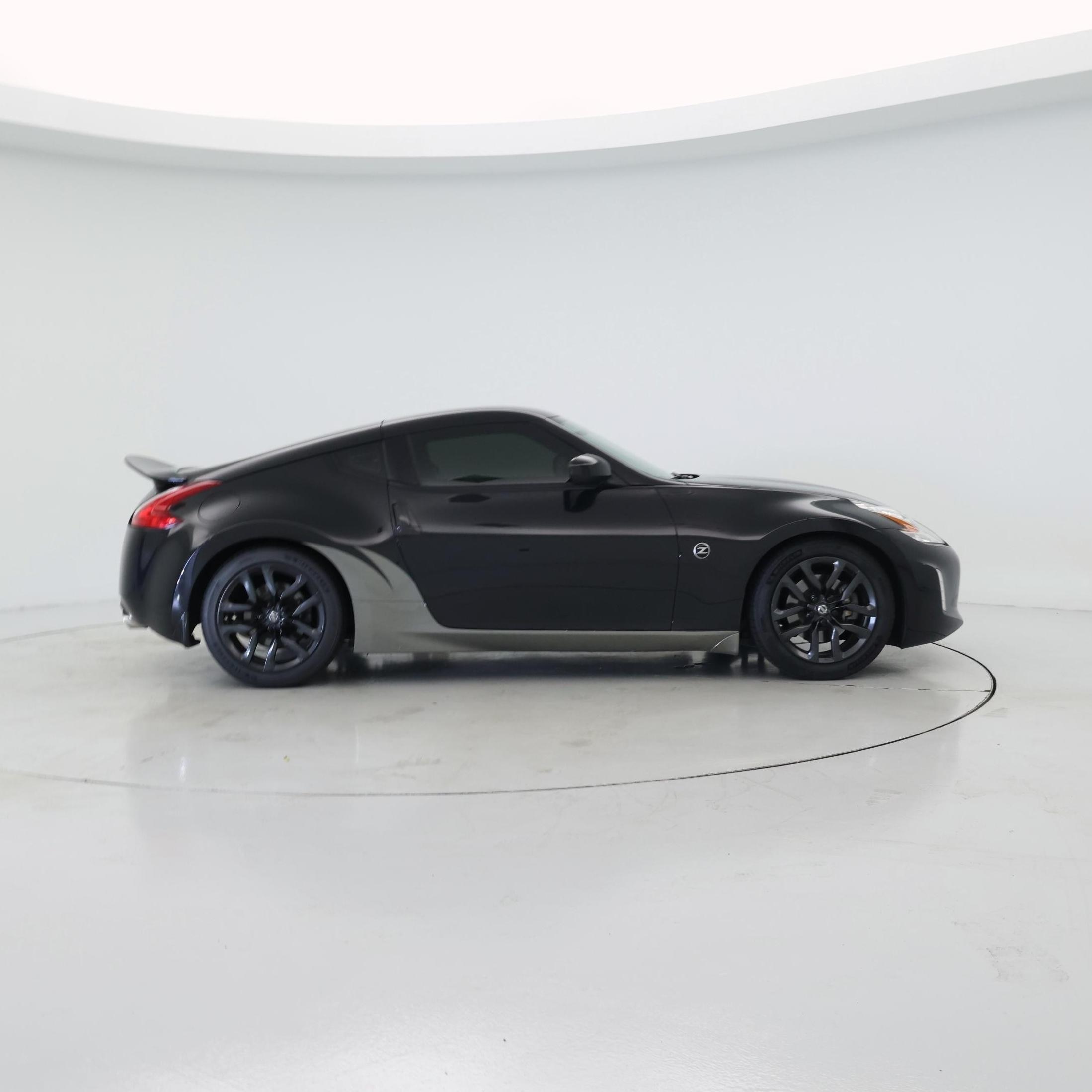 Thumbnail: 2017 Nissan Z - 7