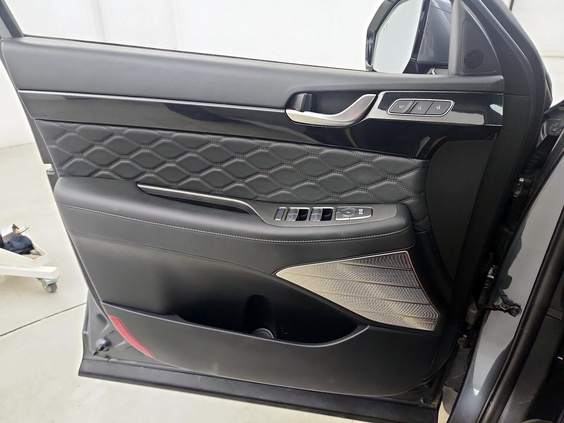 Thumbnail: 2022 Hyundai Palisade - 12