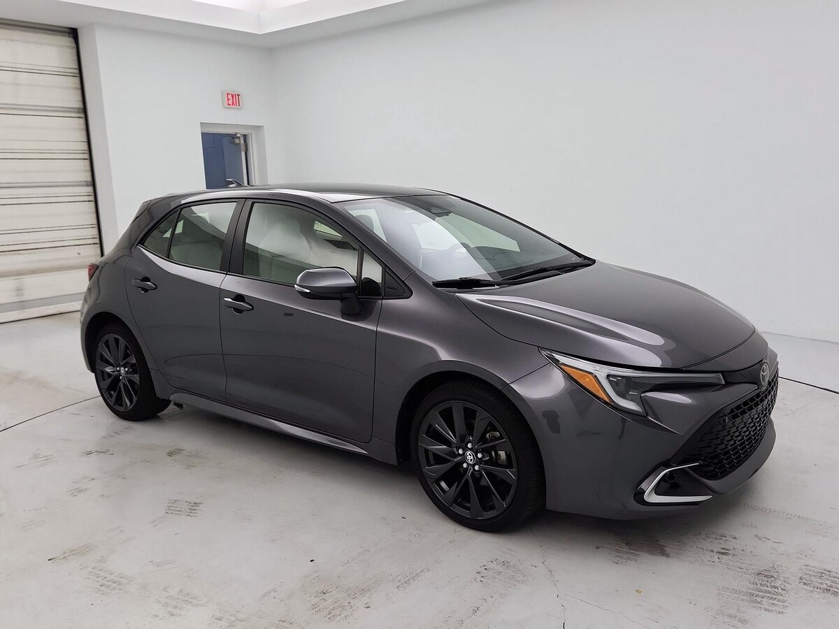 Featured vehicle