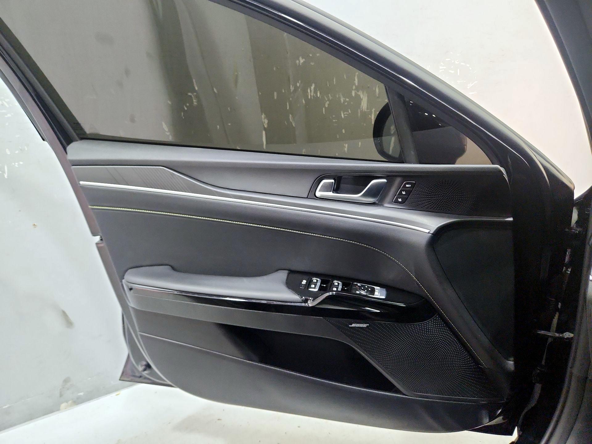 Thumbnail: 2025 Kia K5 - 12