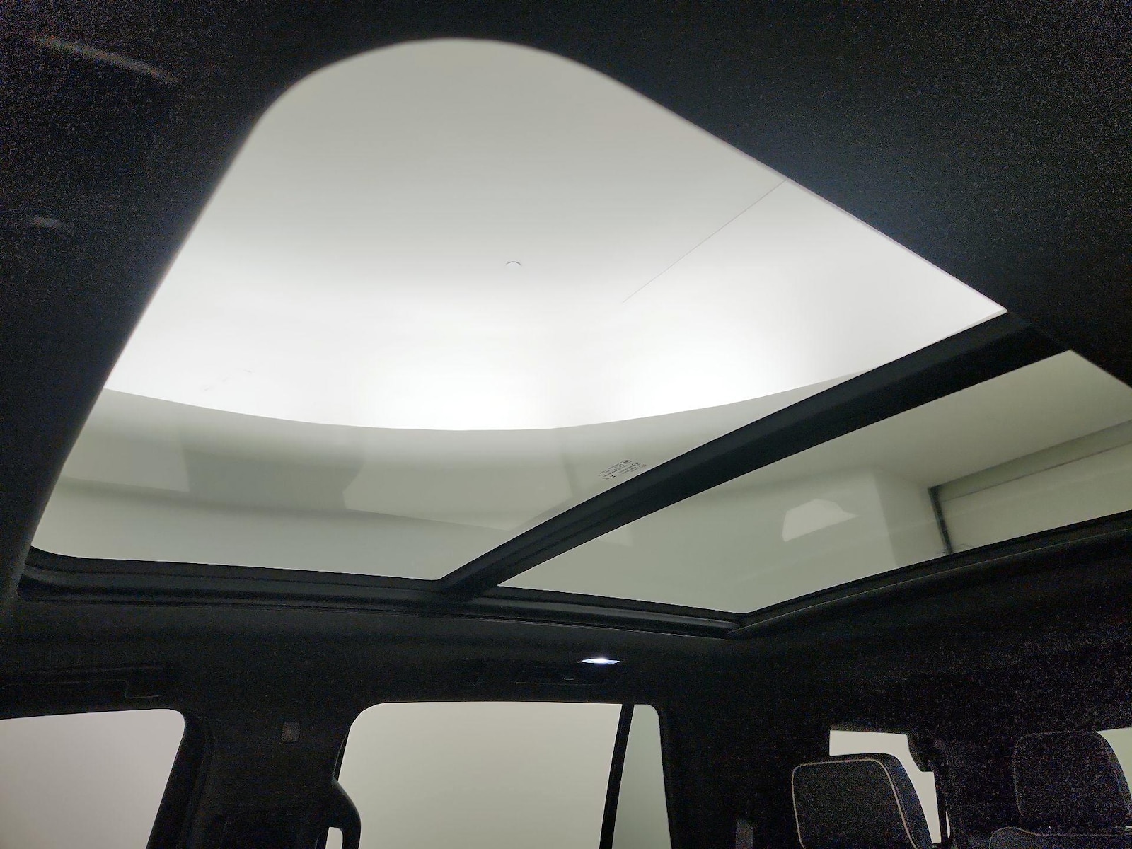 2024 Chevrolet Tahoe Premier - Photo 20