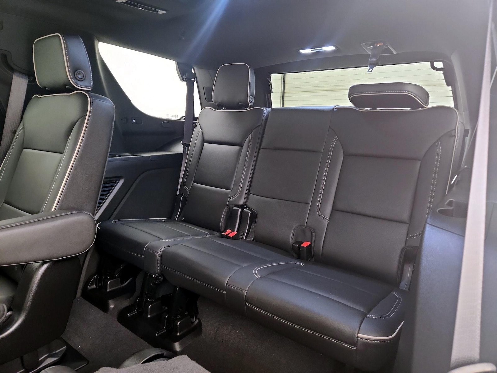 2024 Chevrolet Tahoe Premier - Photo 22