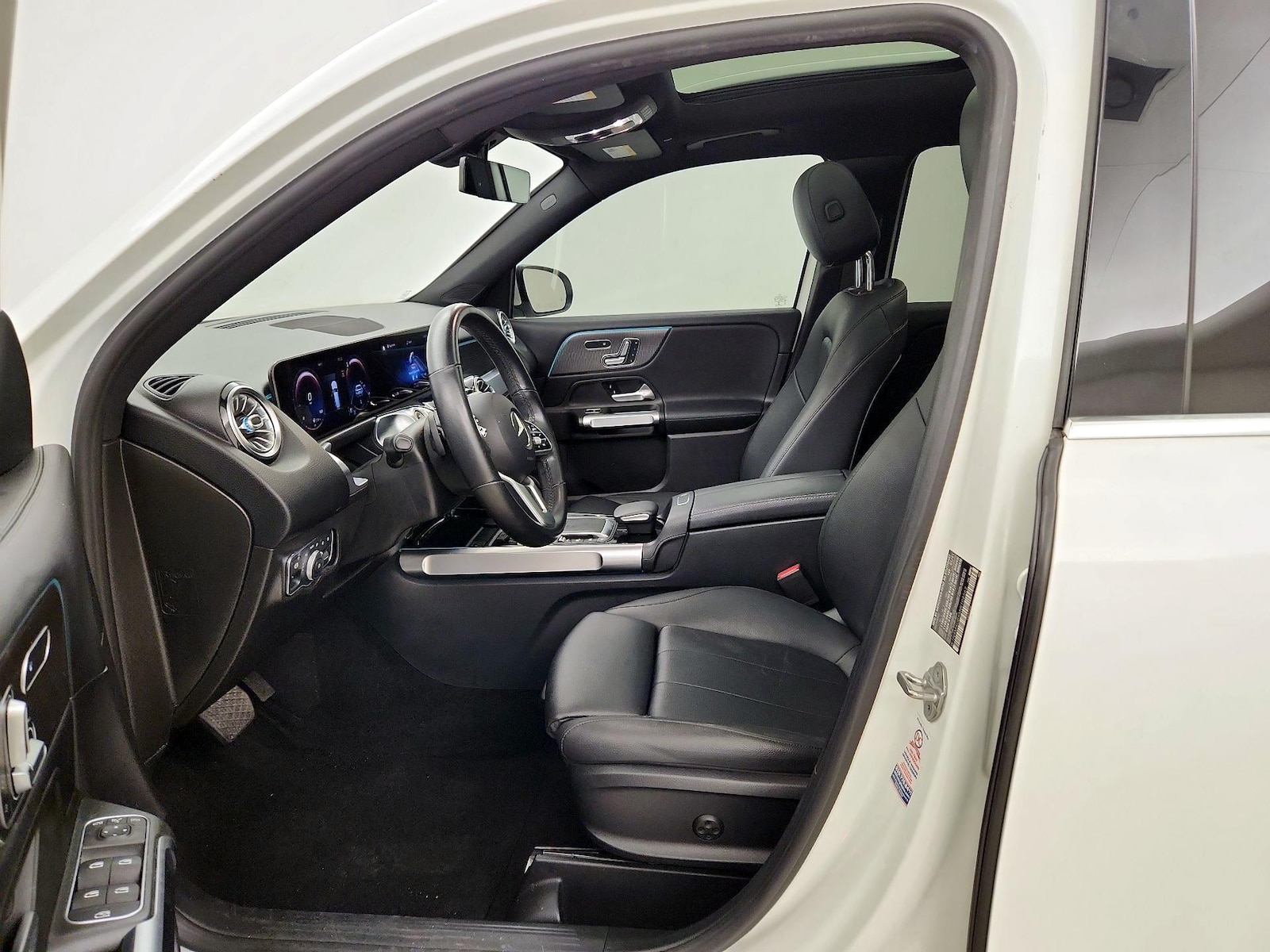 2021 Mercedes-Benz GLB Base - Photo 12