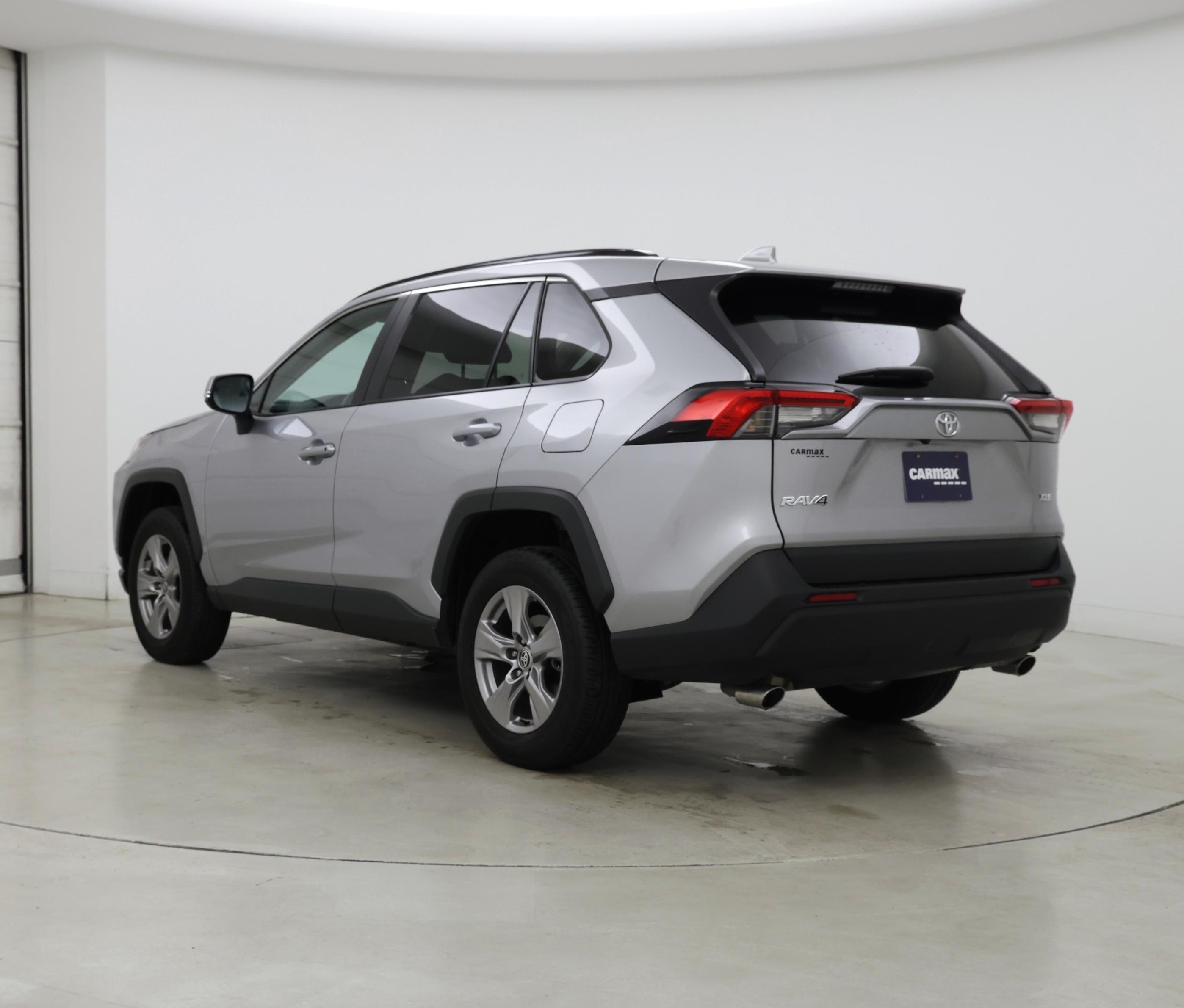 Thumbnail: 2025 Toyota RAV4 - 2