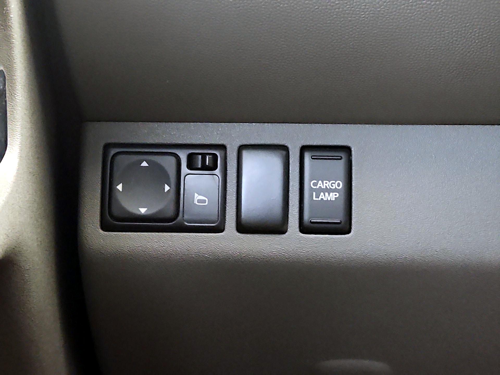 Thumbnail: 2021 Nissan Frontier - 13