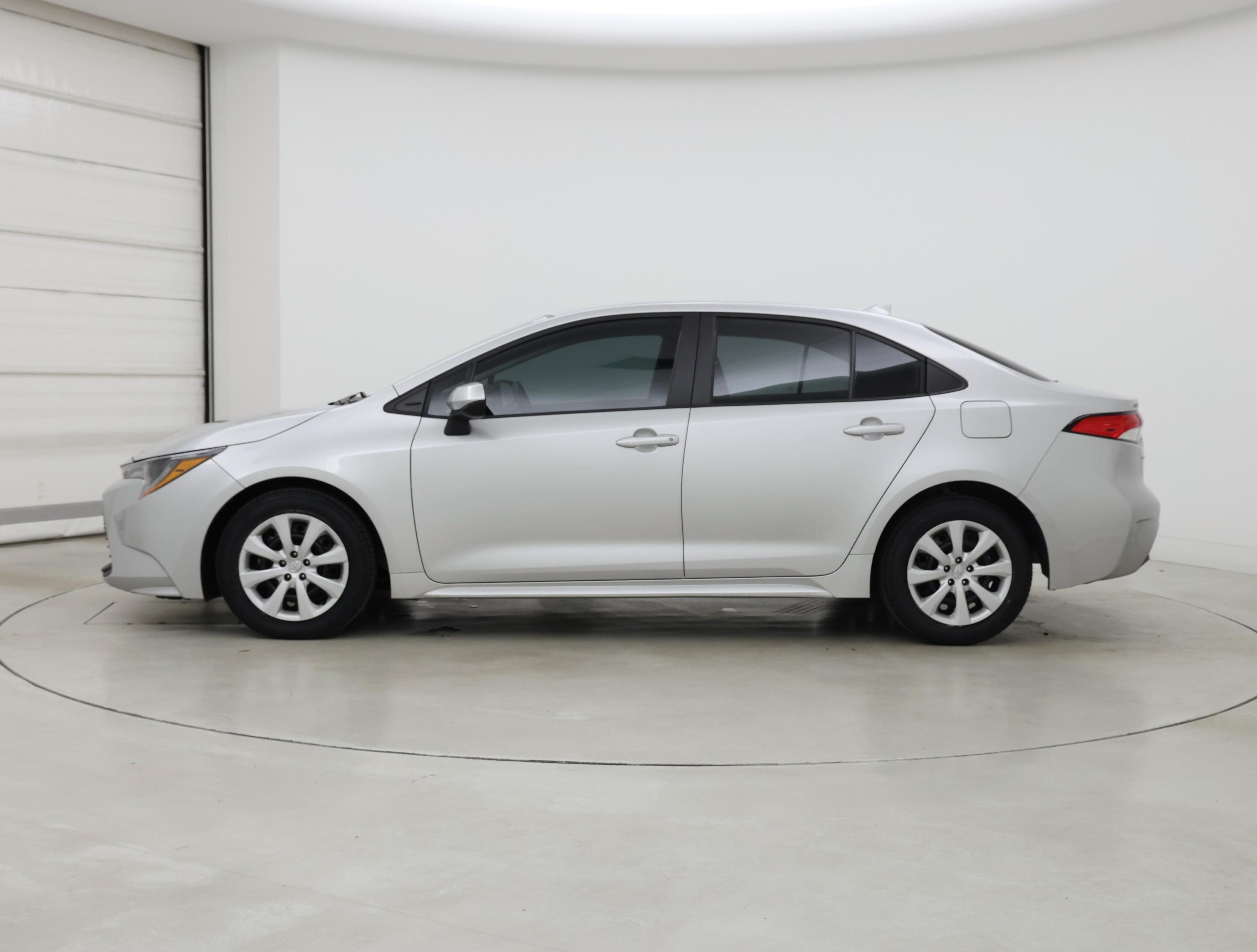 Thumbnail: 2024 Toyota Corolla - 3
